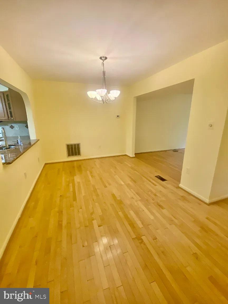 SENECA PARK - Residential