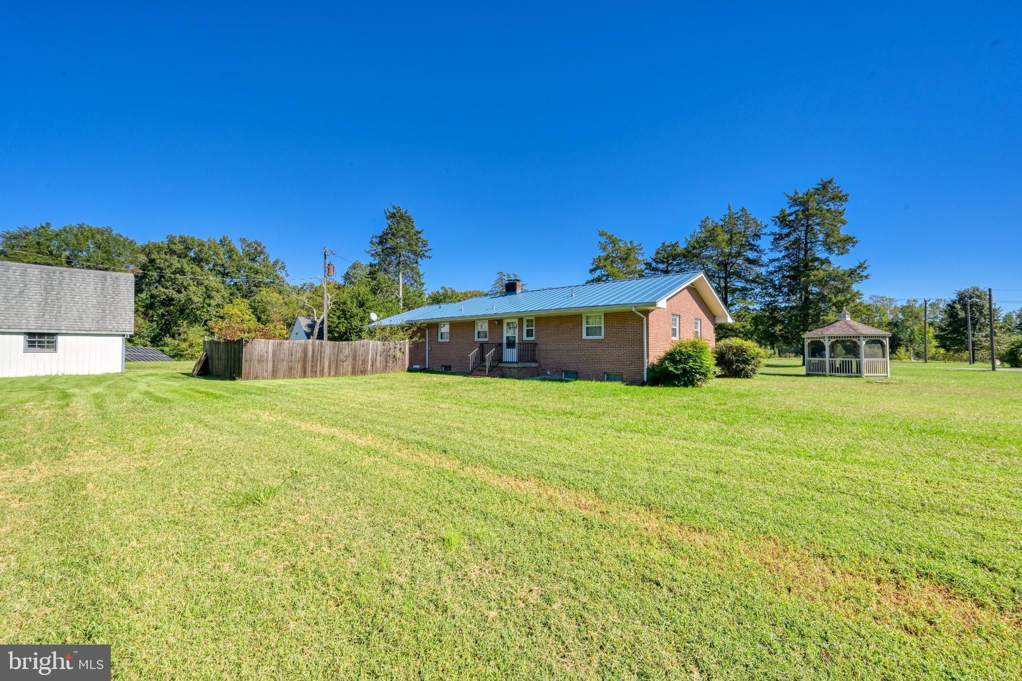 16184 MELVILLE LANE