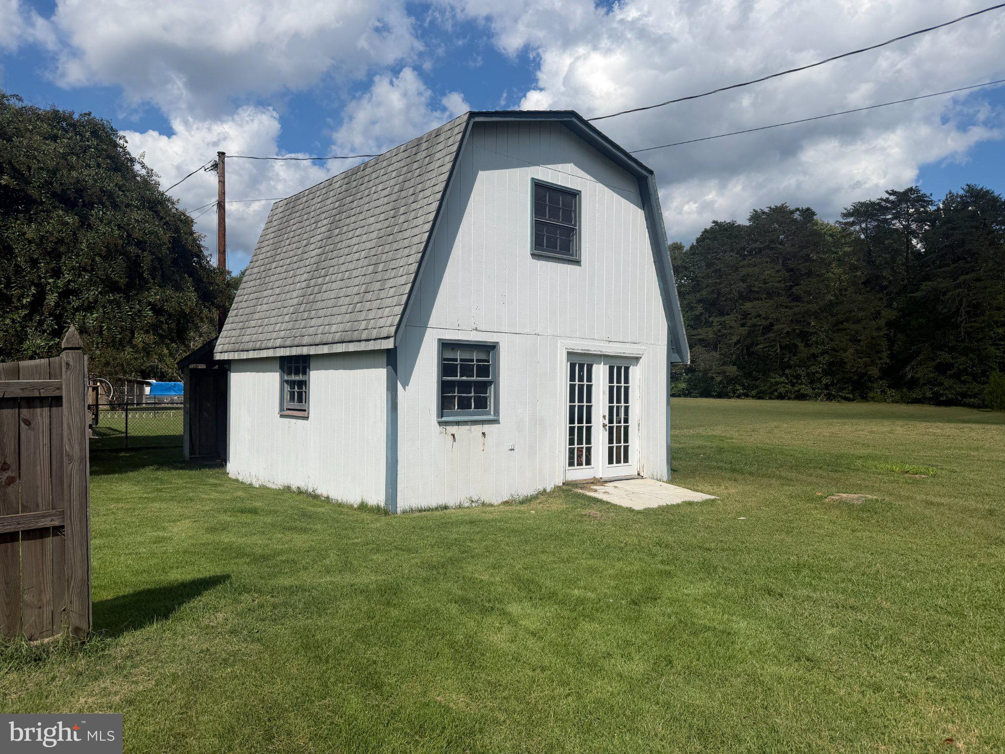 16184 MELVILLE LANE