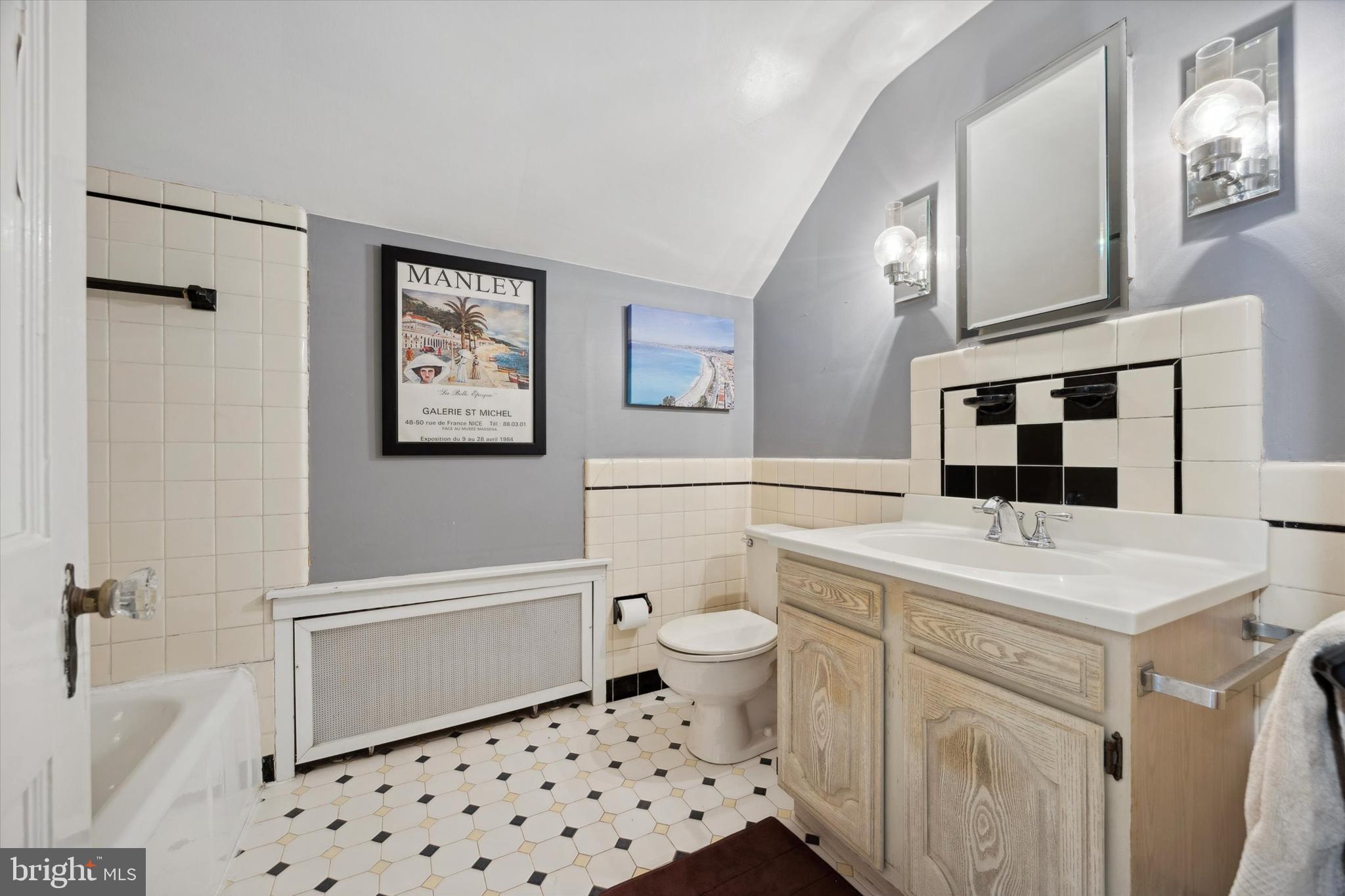 GRAND VIEW HGTS - Residential