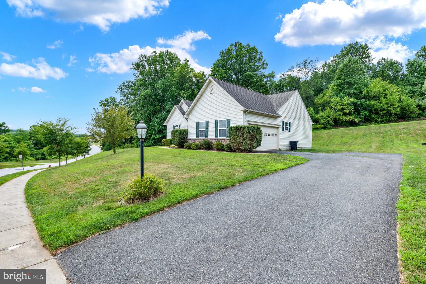 177 SPLIT ROCK DRIVE