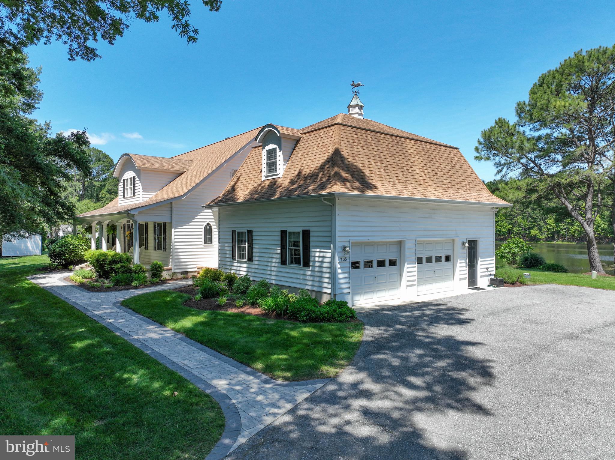 205 MALLARD DRIVE