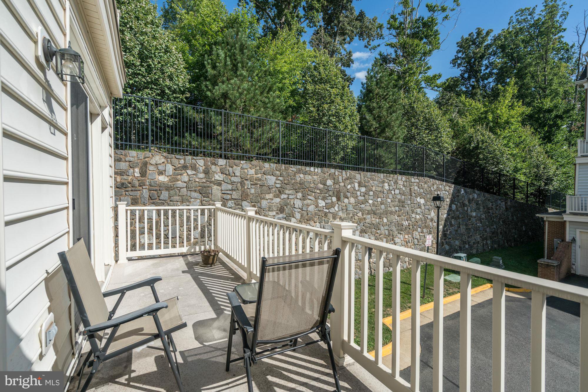 THE TOWNES CONDOMINIUM - Residential