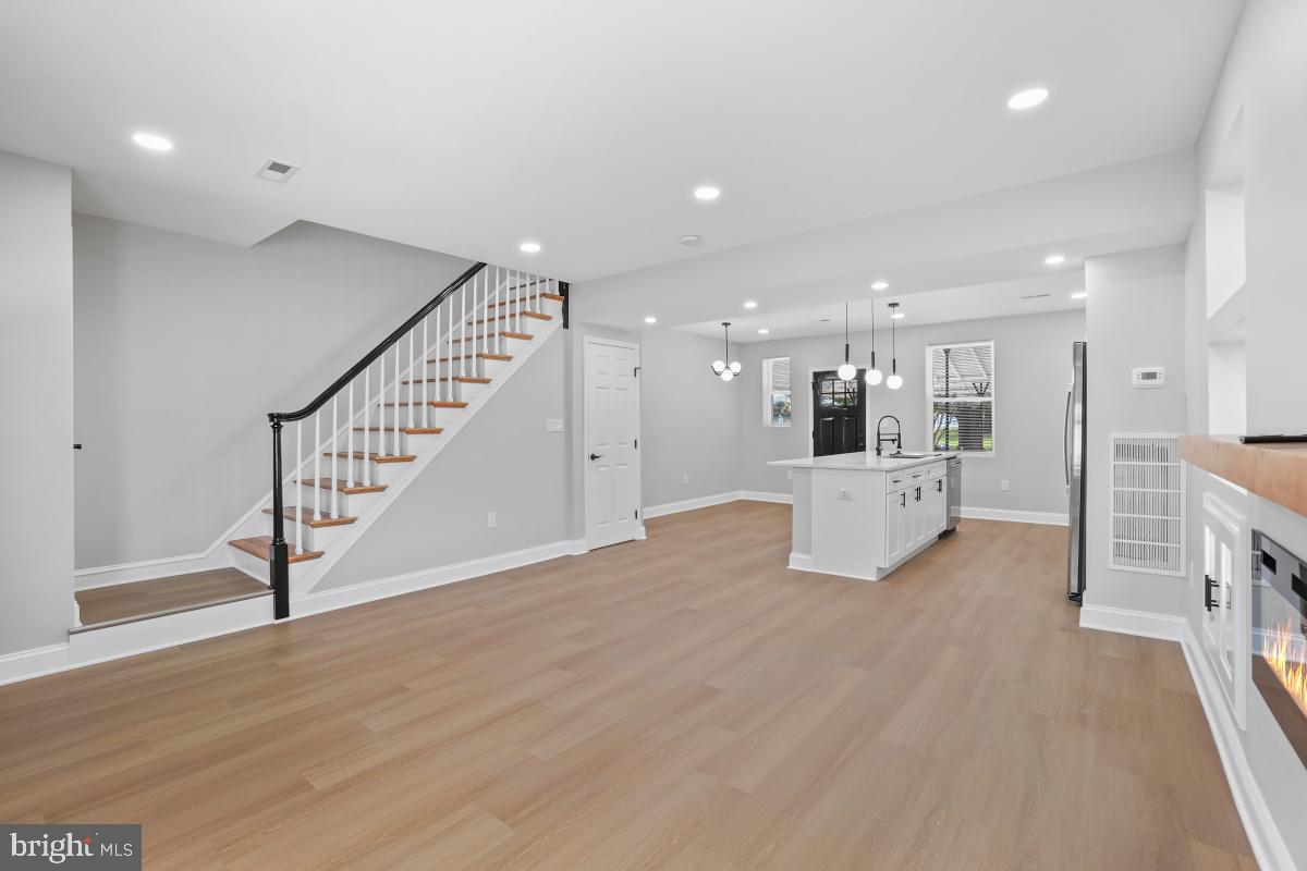 BELAIR-EDISON - Residential