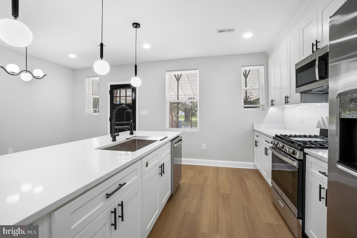 BELAIR-EDISON - Residential