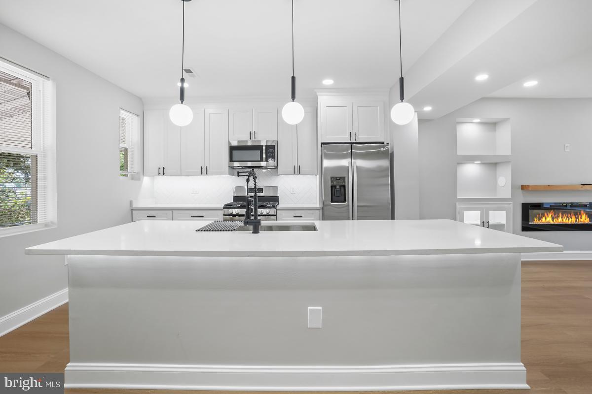 BELAIR-EDISON - Residential