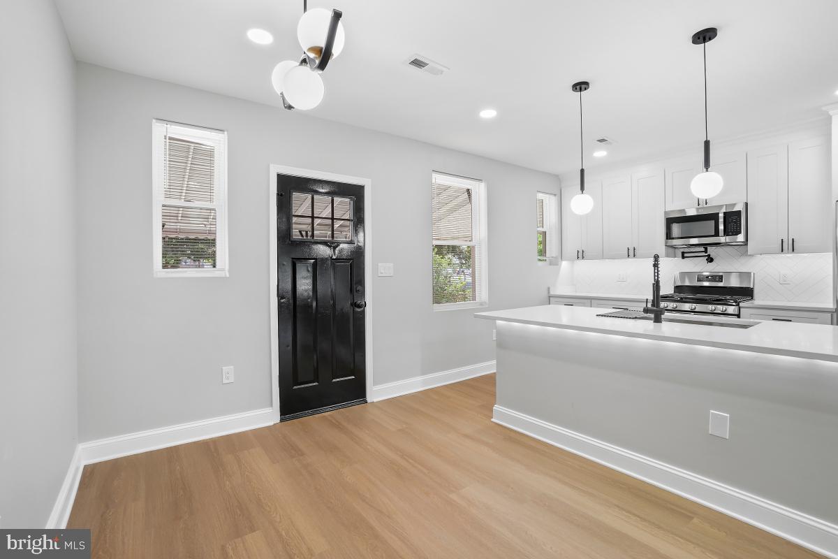 BELAIR-EDISON - Residential