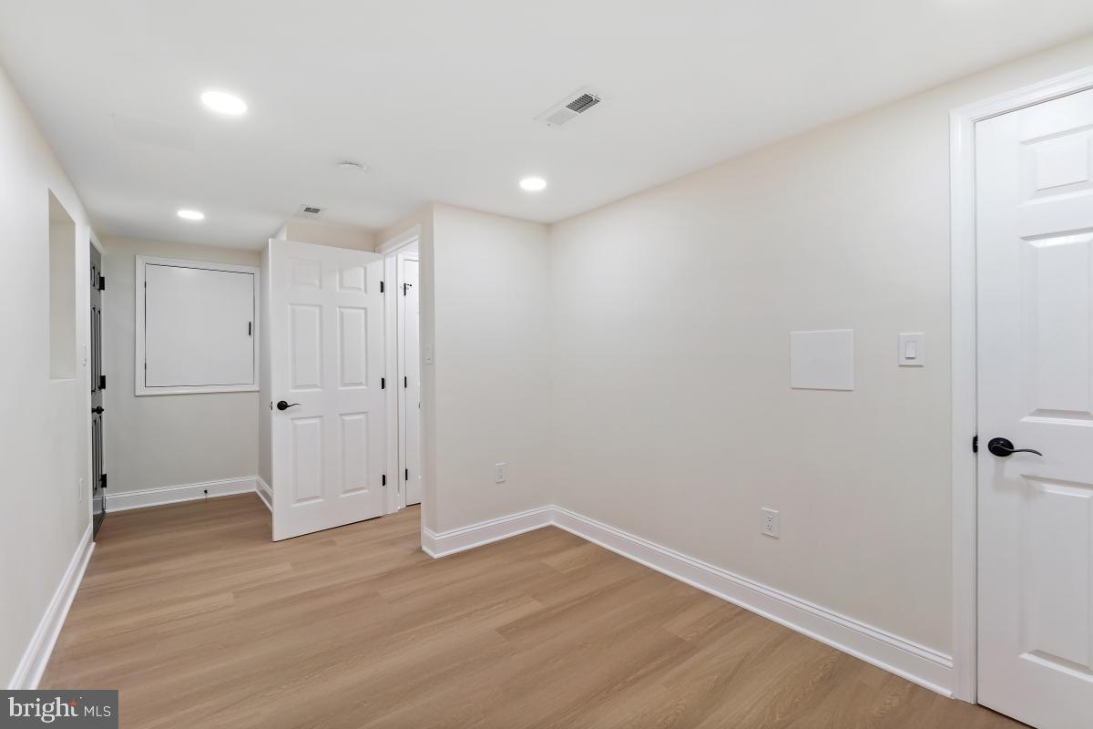 BELAIR-EDISON - Residential