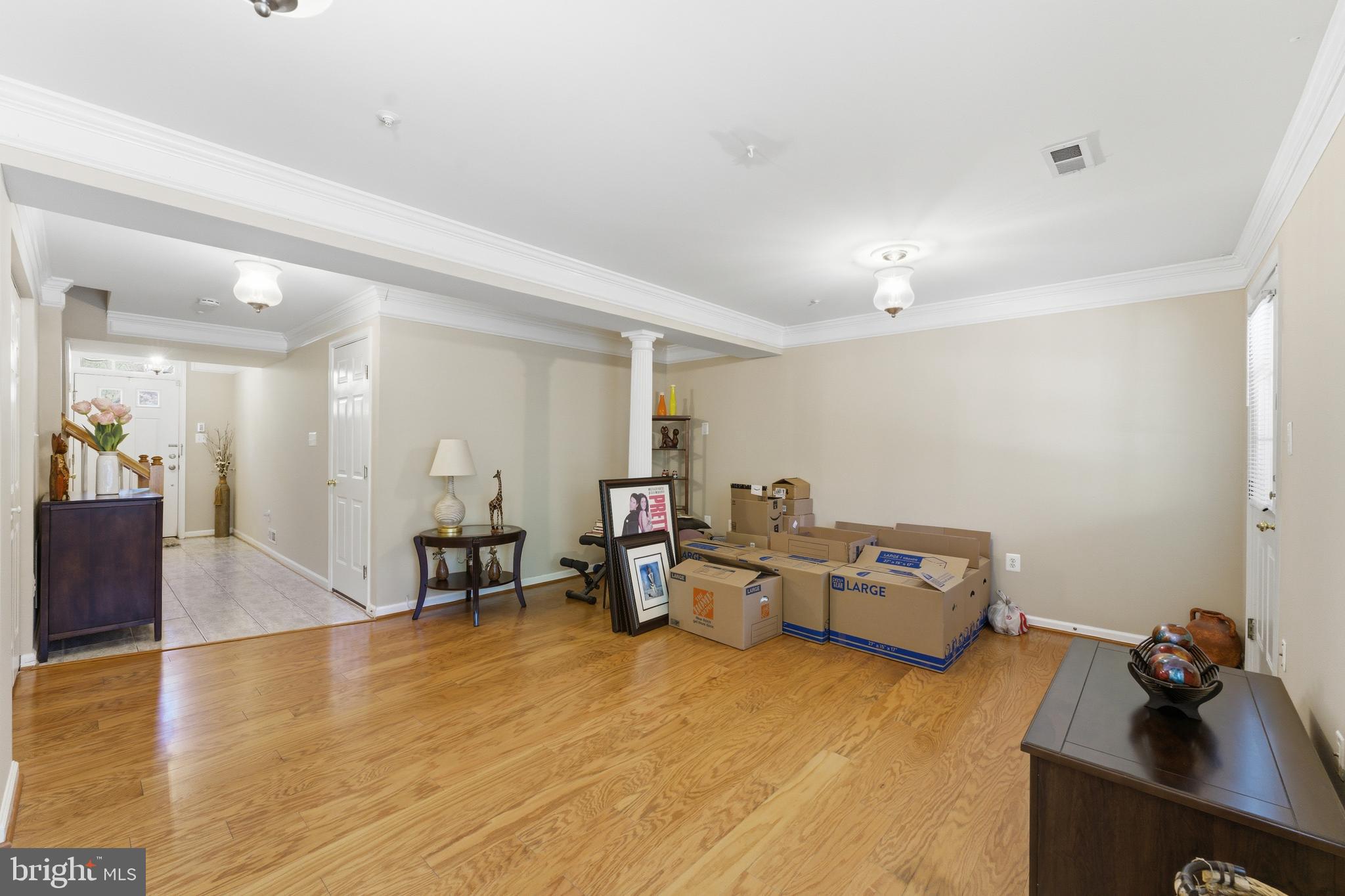 CLOVERLEAF CENTER - Residential