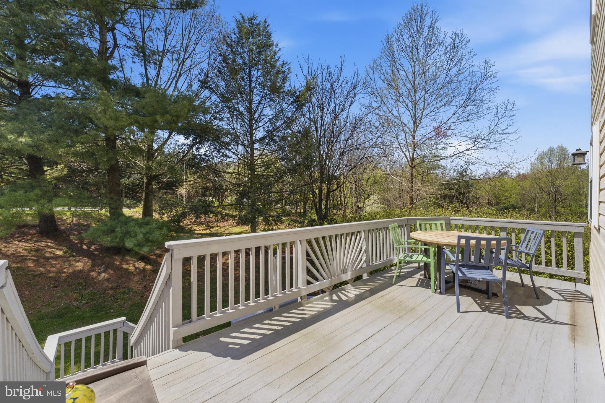 CLOVERLEAF CENTER - Residential