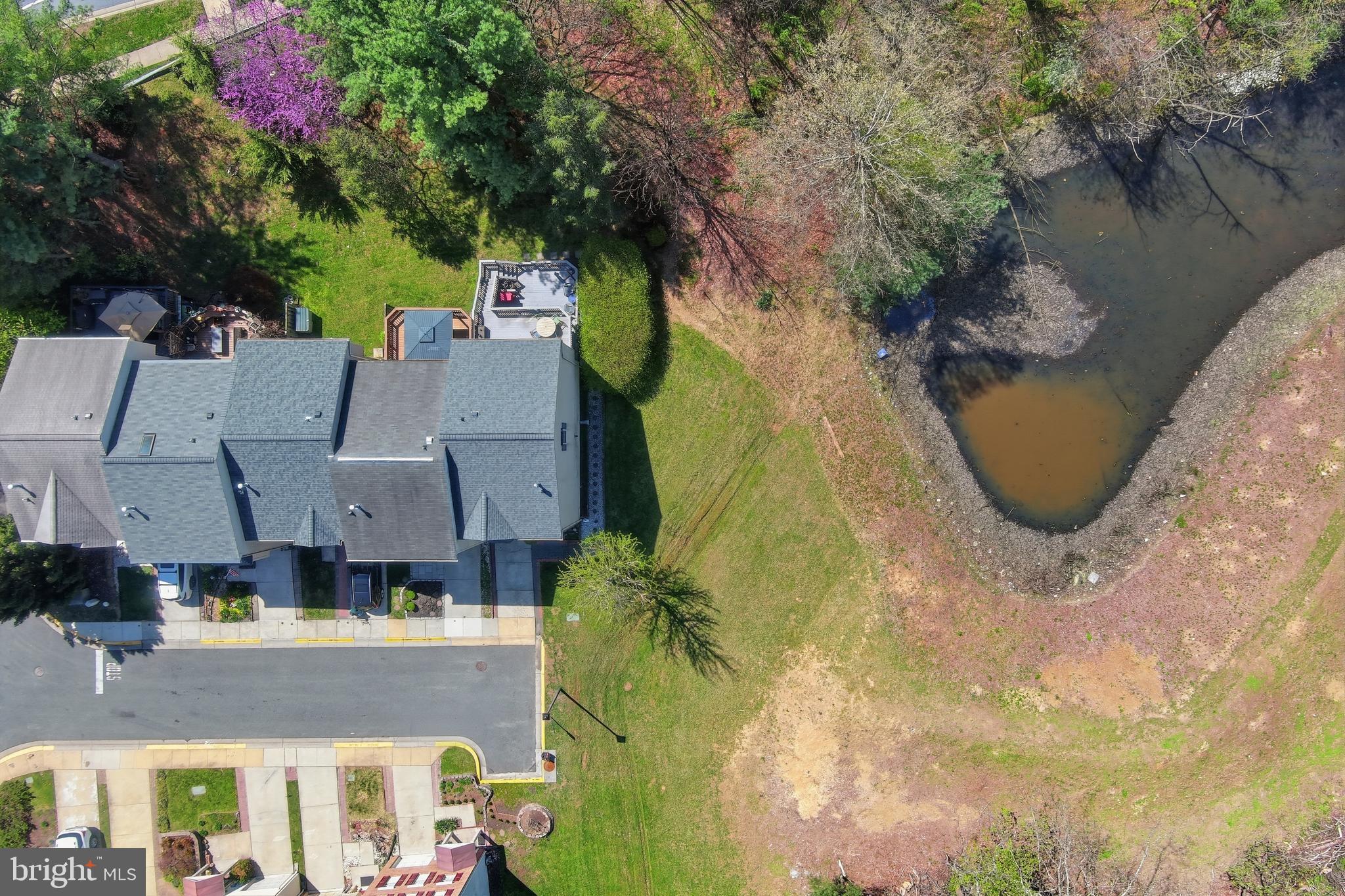 CLOVERLEAF CENTER - Residential