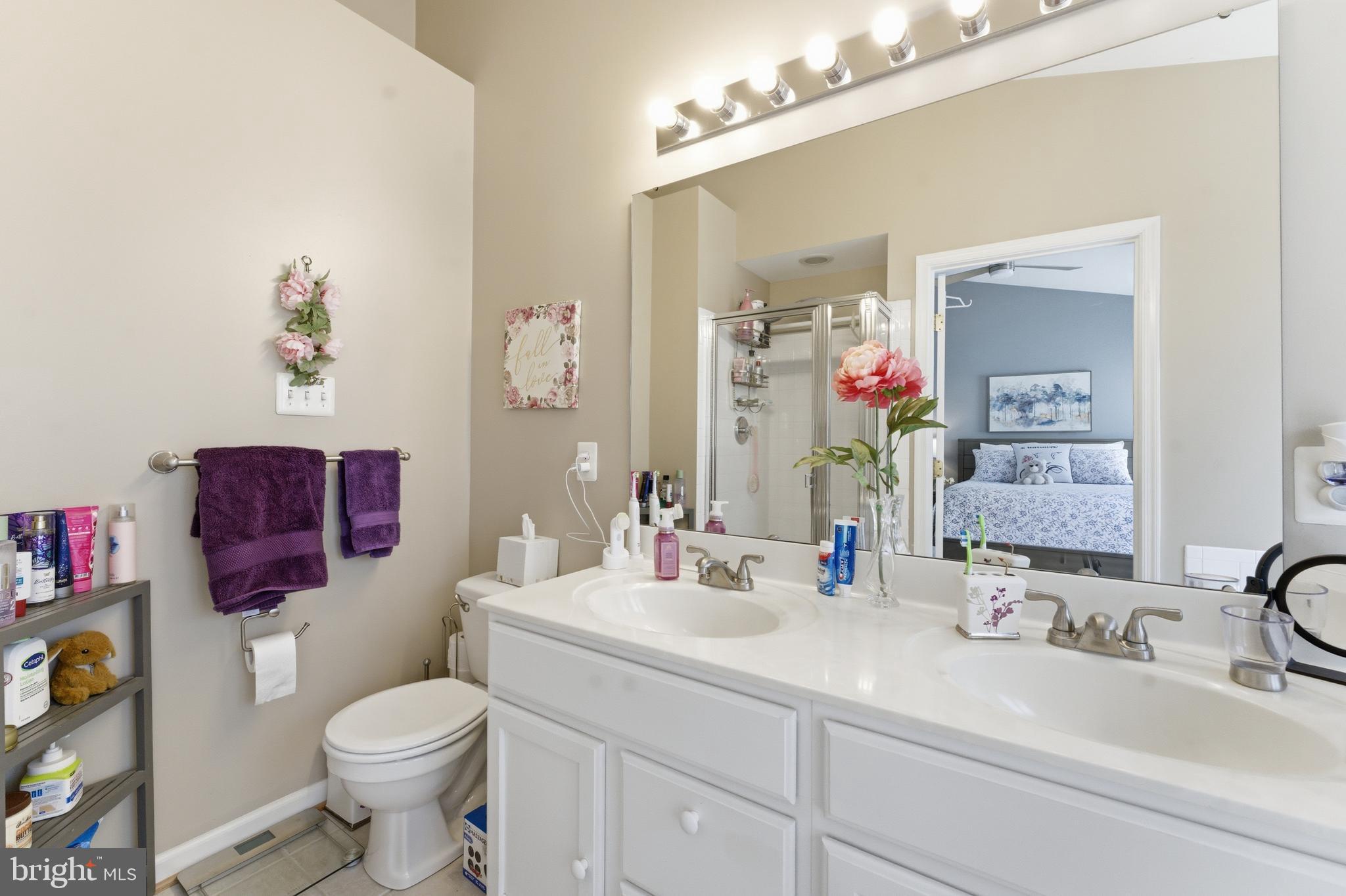 CLOVERLEAF CENTER - Residential