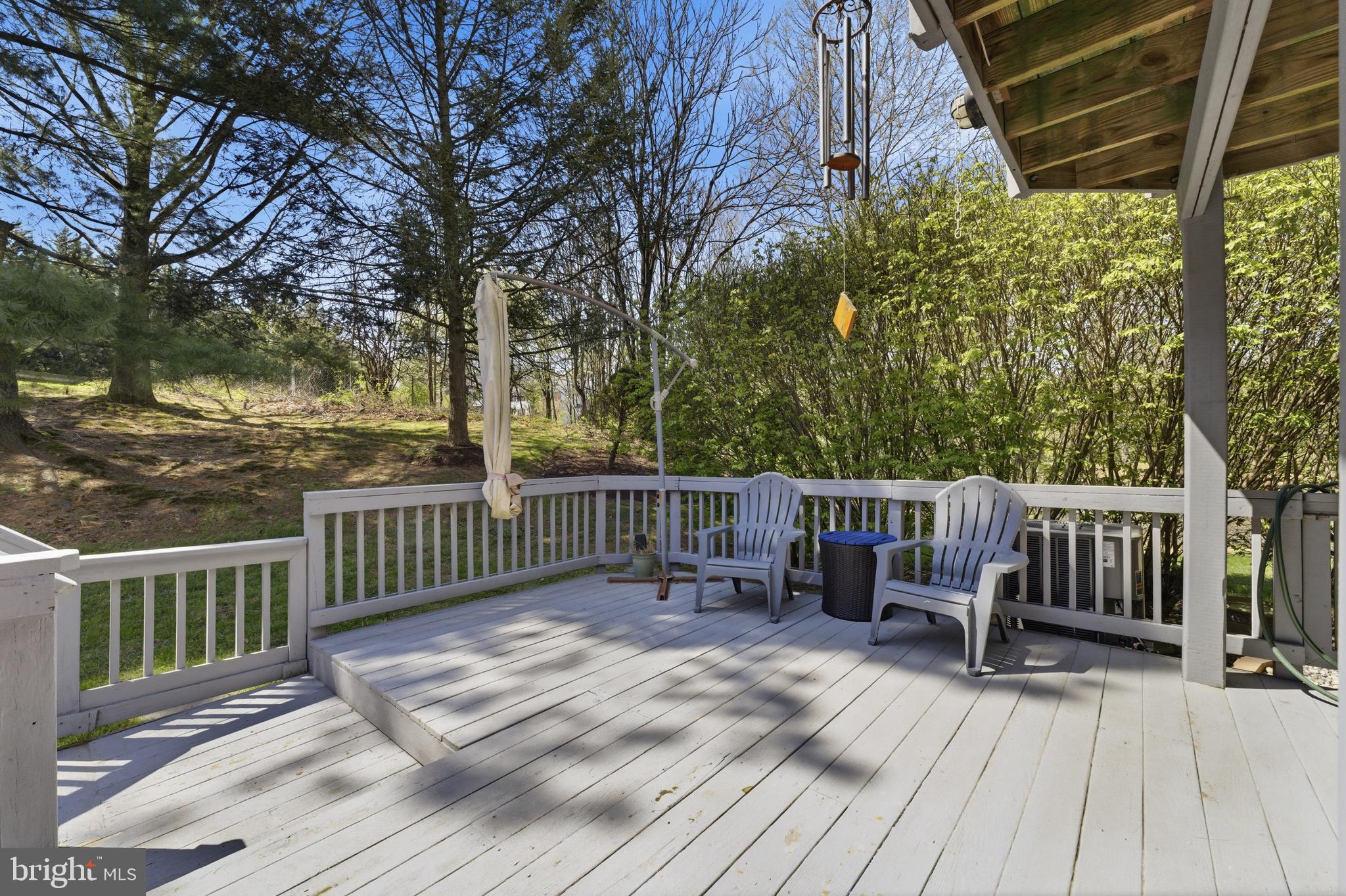 CLOVERLEAF CENTER - Residential