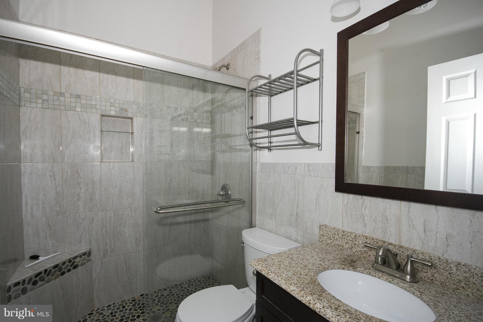 LOVETON FARMS - Residential