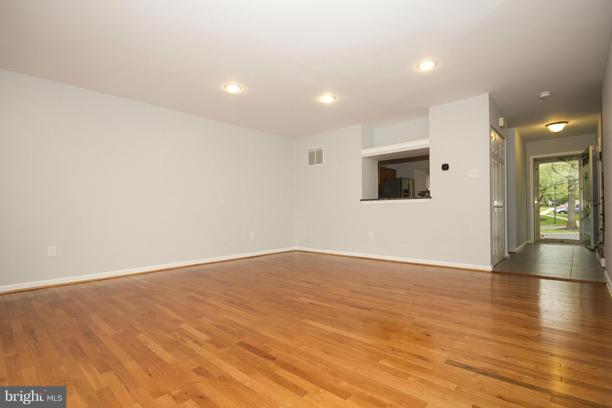 LOVETON FARMS - Residential