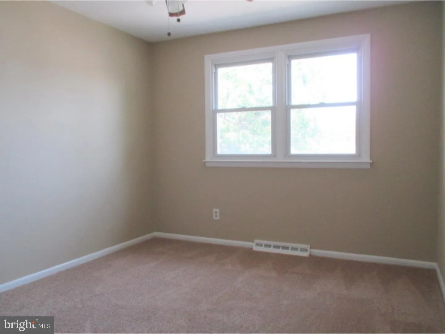 National Park, New Jersey 08063, United States, 3 Bedrooms Bedrooms, ,2 BathroomsBathrooms,Residential,Active,148618