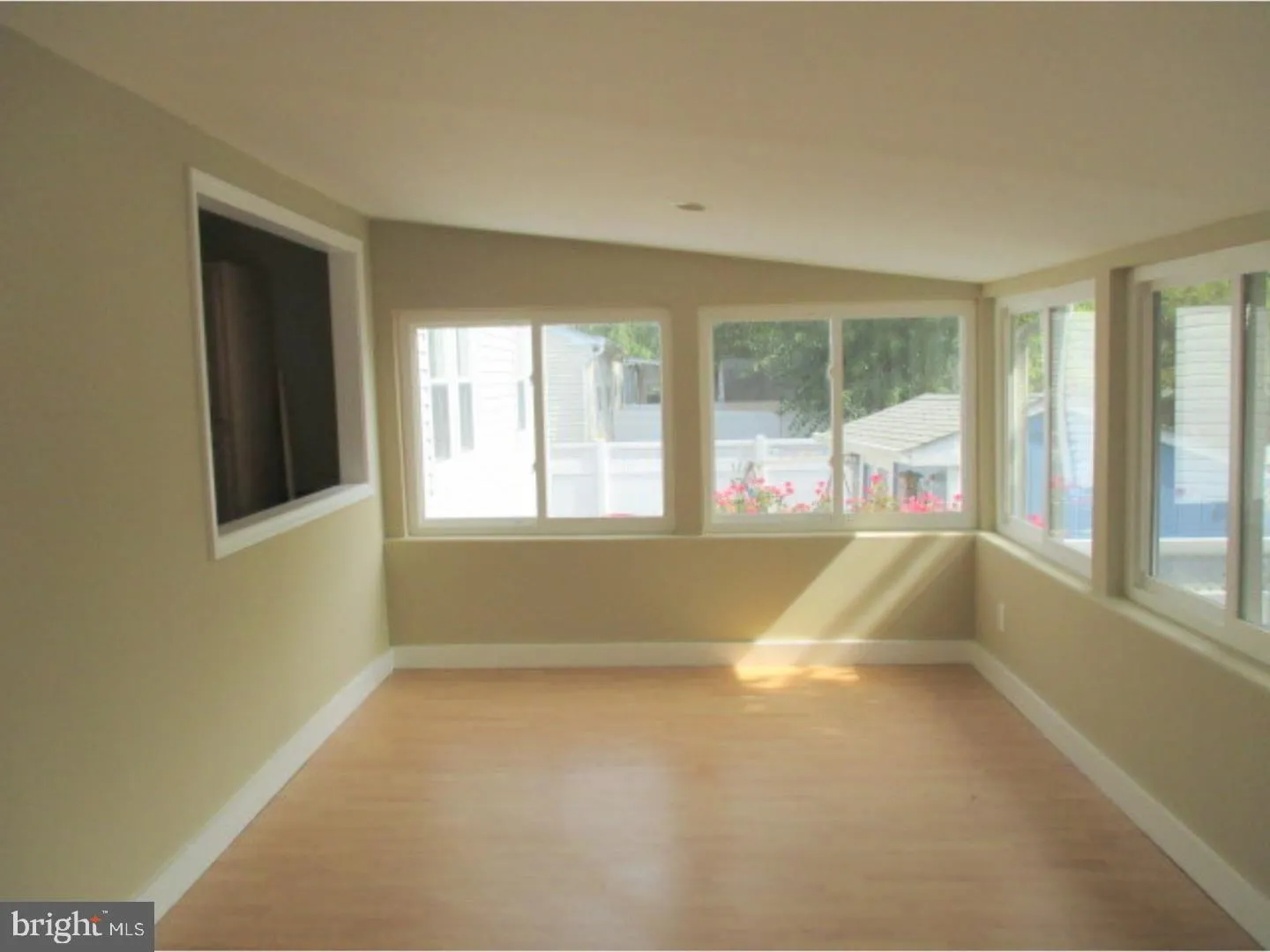 National Park, New Jersey 08063, United States, 3 Bedrooms Bedrooms, ,2 BathroomsBathrooms,Residential,Active,148618