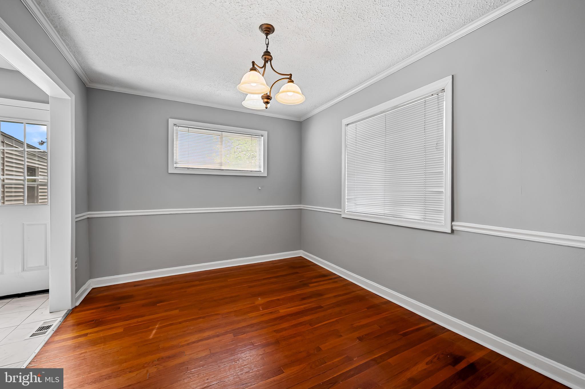 LEWISDALE - Residential Lease