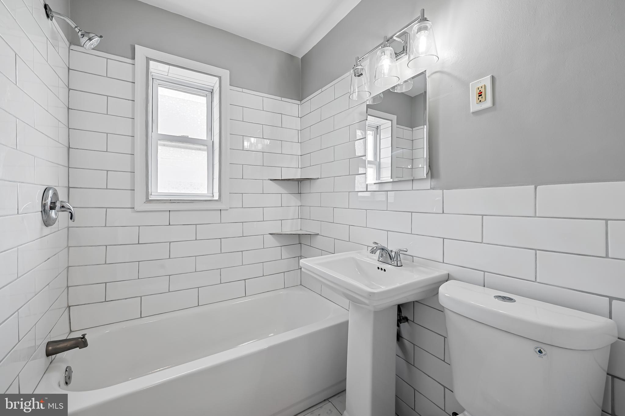 LEWISDALE - Residential Lease