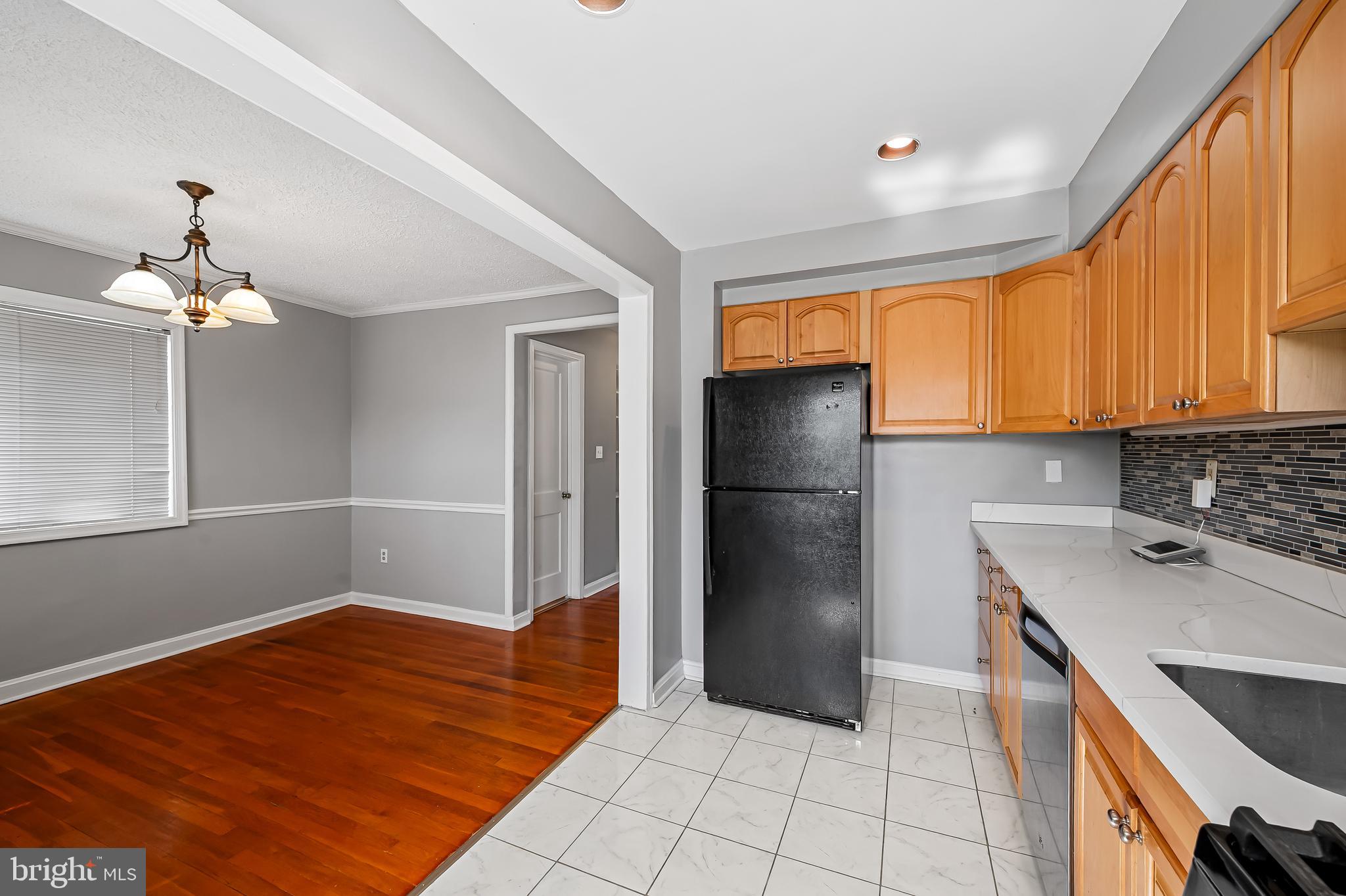 LEWISDALE - Residential Lease