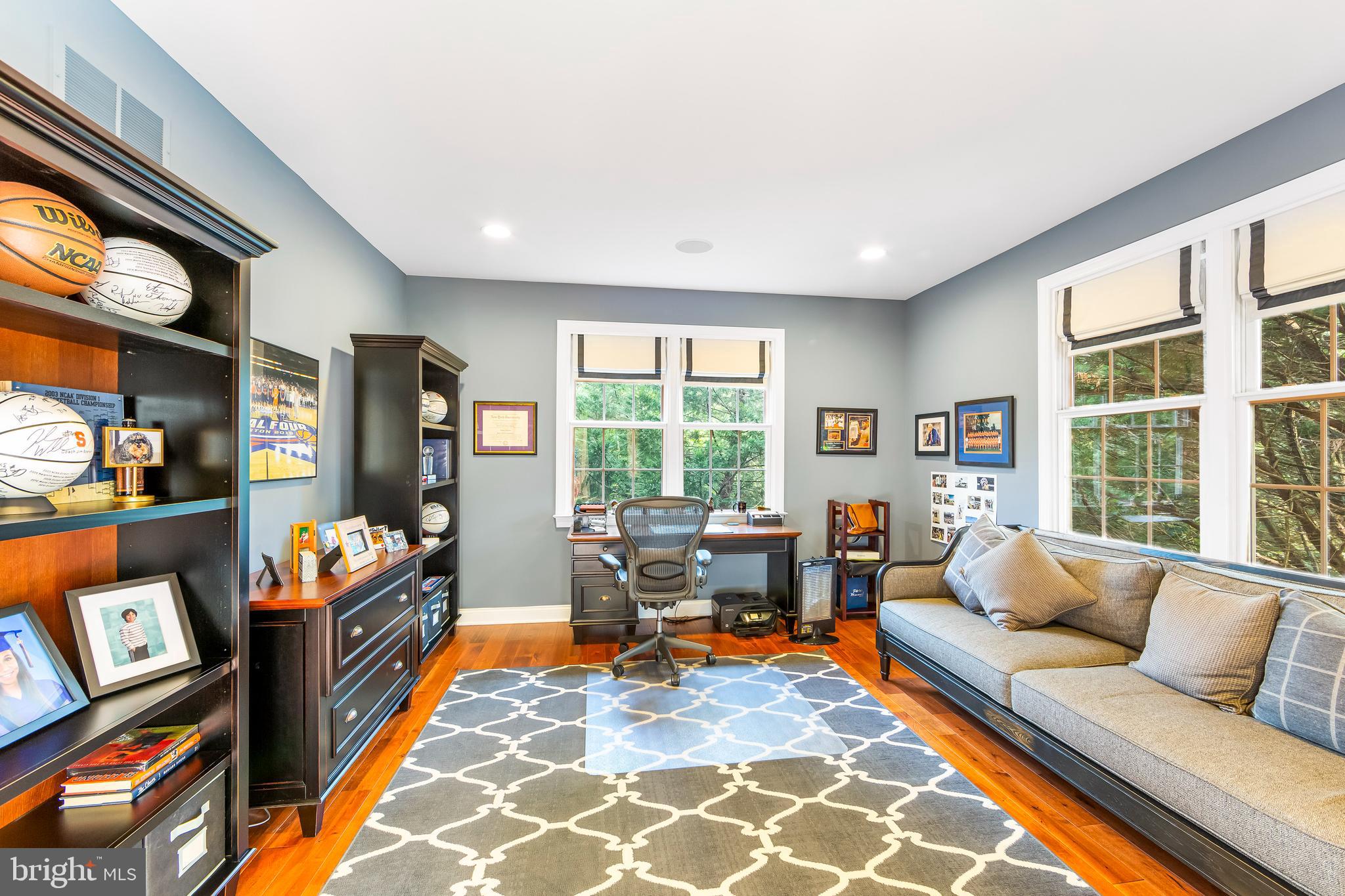 CHANTILLY FARM - Residential