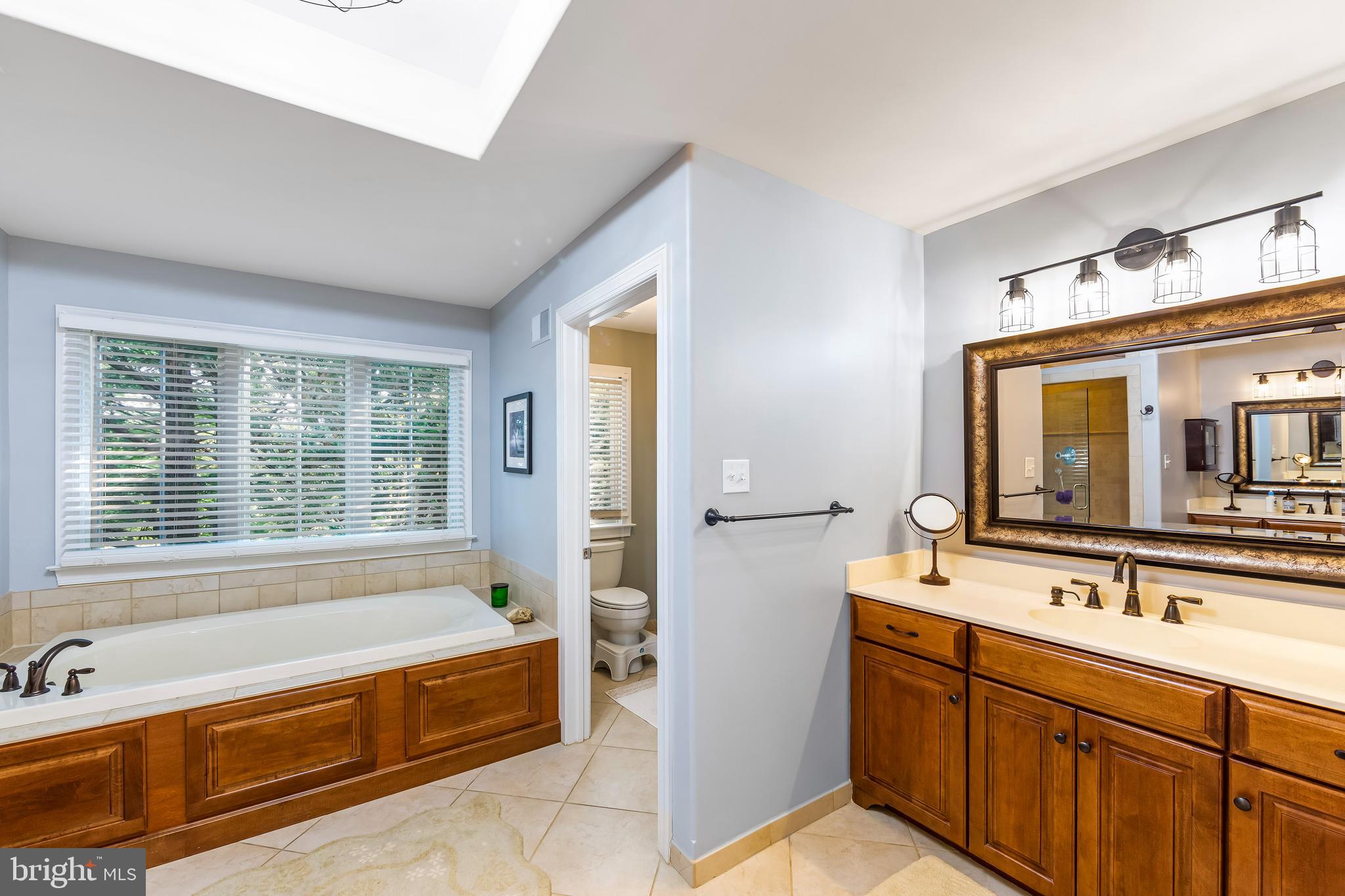 CHANTILLY FARM - Residential