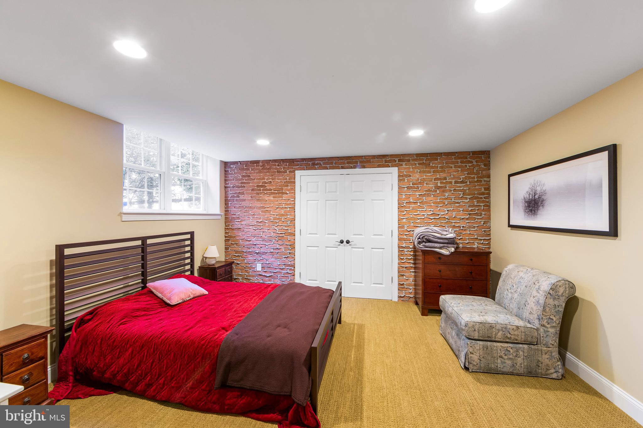 CHANTILLY FARM - Residential