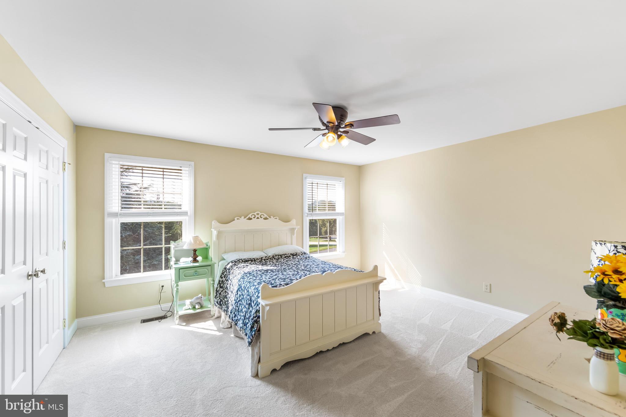 CHANTILLY FARM - Residential