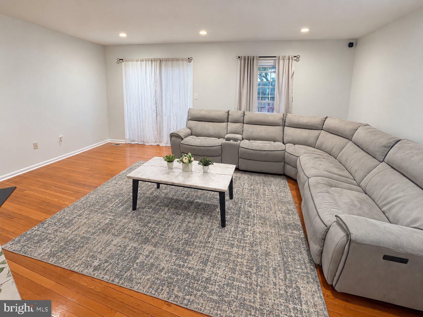 9692 KANFER COURT