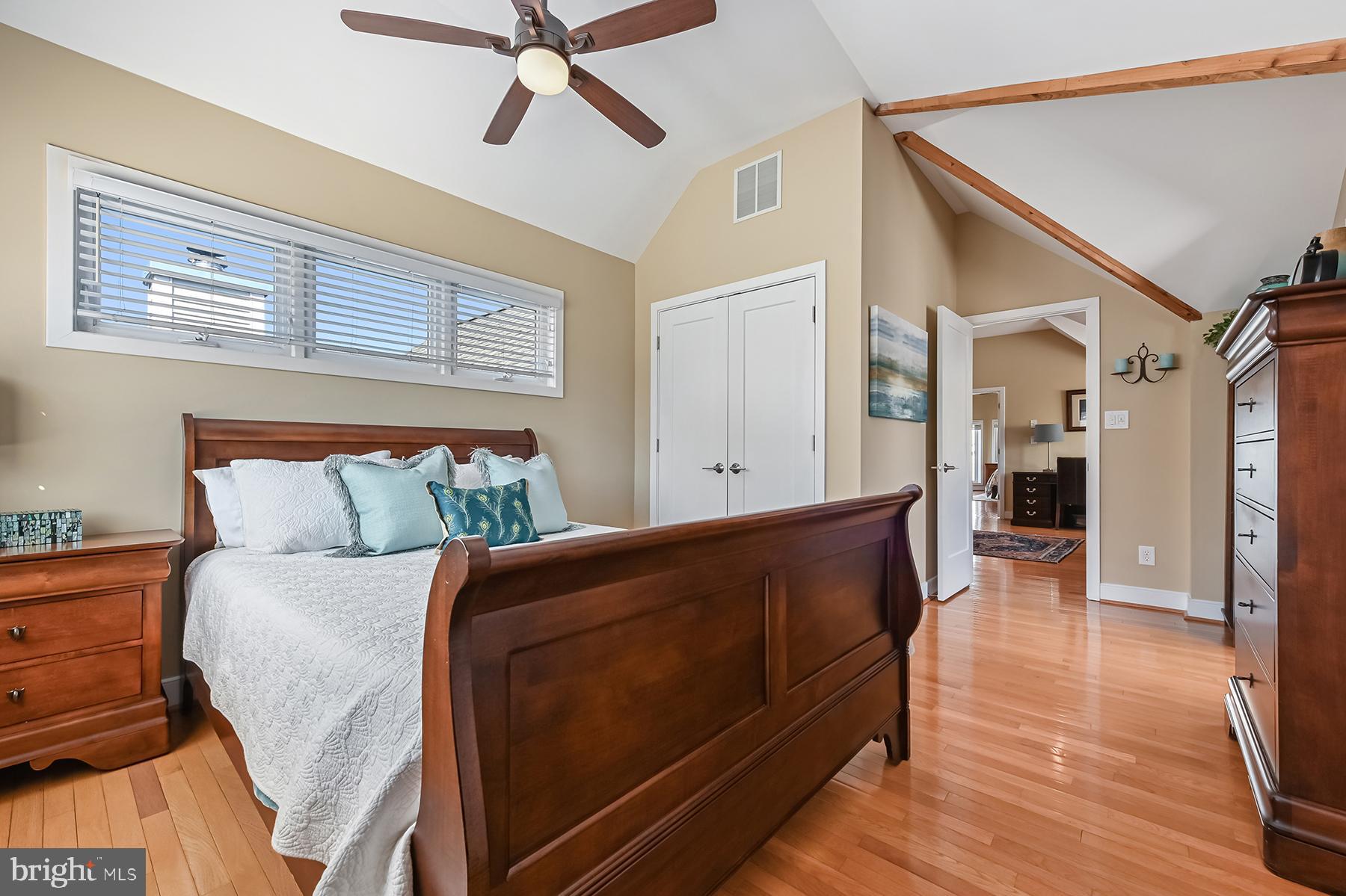 SYLVAN SHORES - Residential