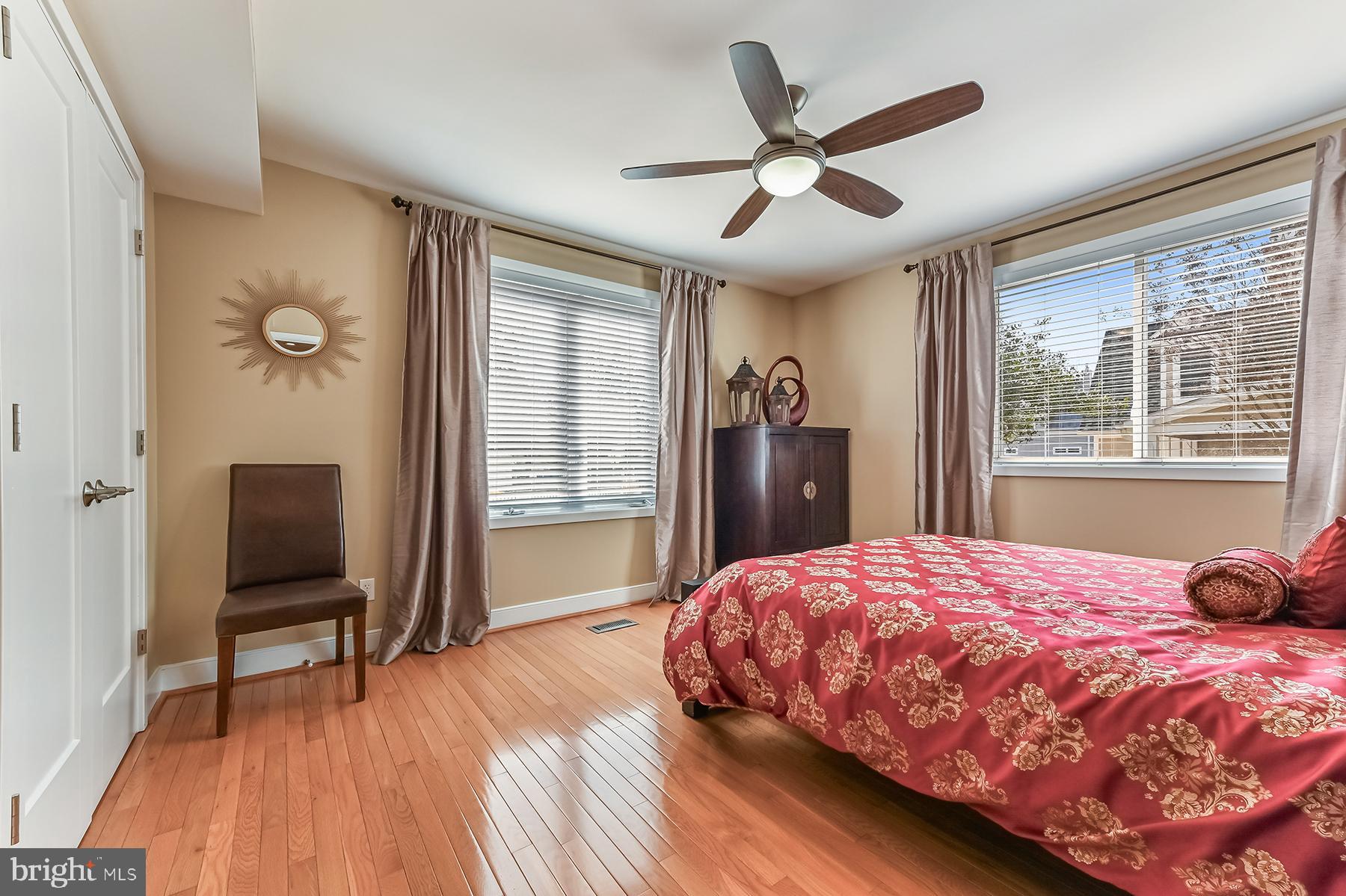 SYLVAN SHORES - Residential