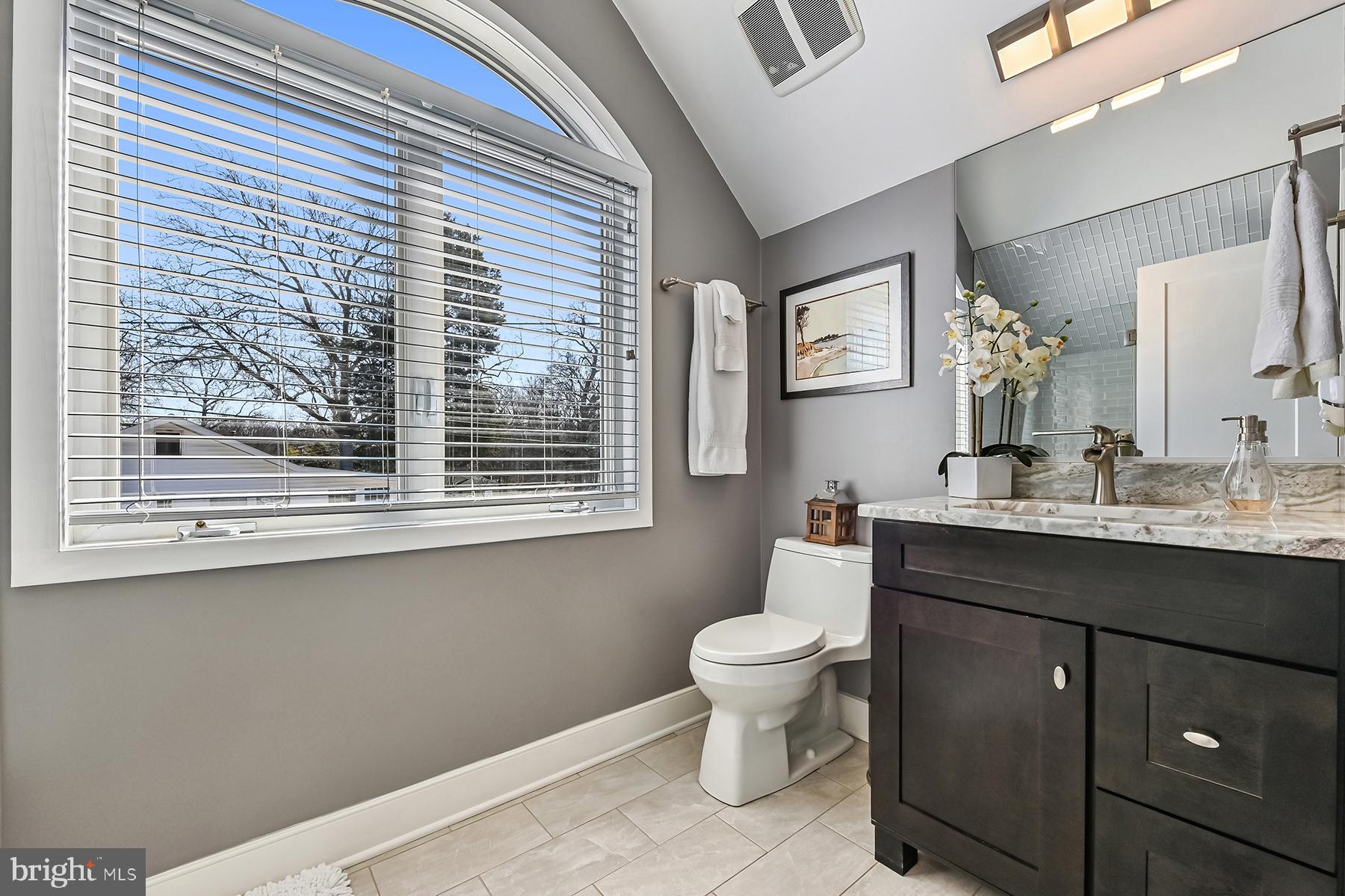 SYLVAN SHORES - Residential