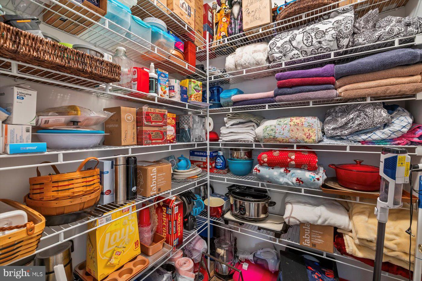 SALEM FIELDS - Residential