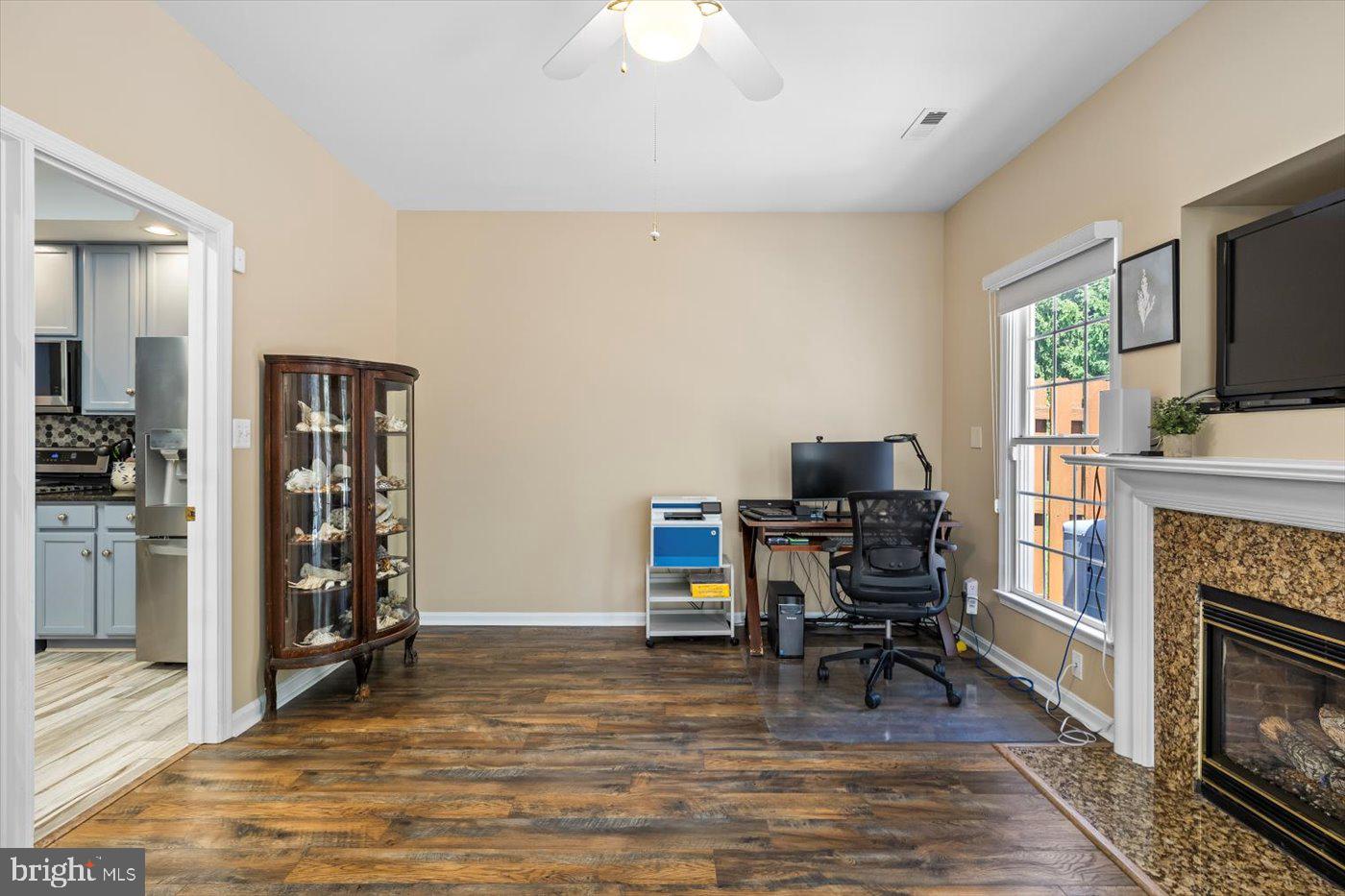 SALEM FIELDS - Residential