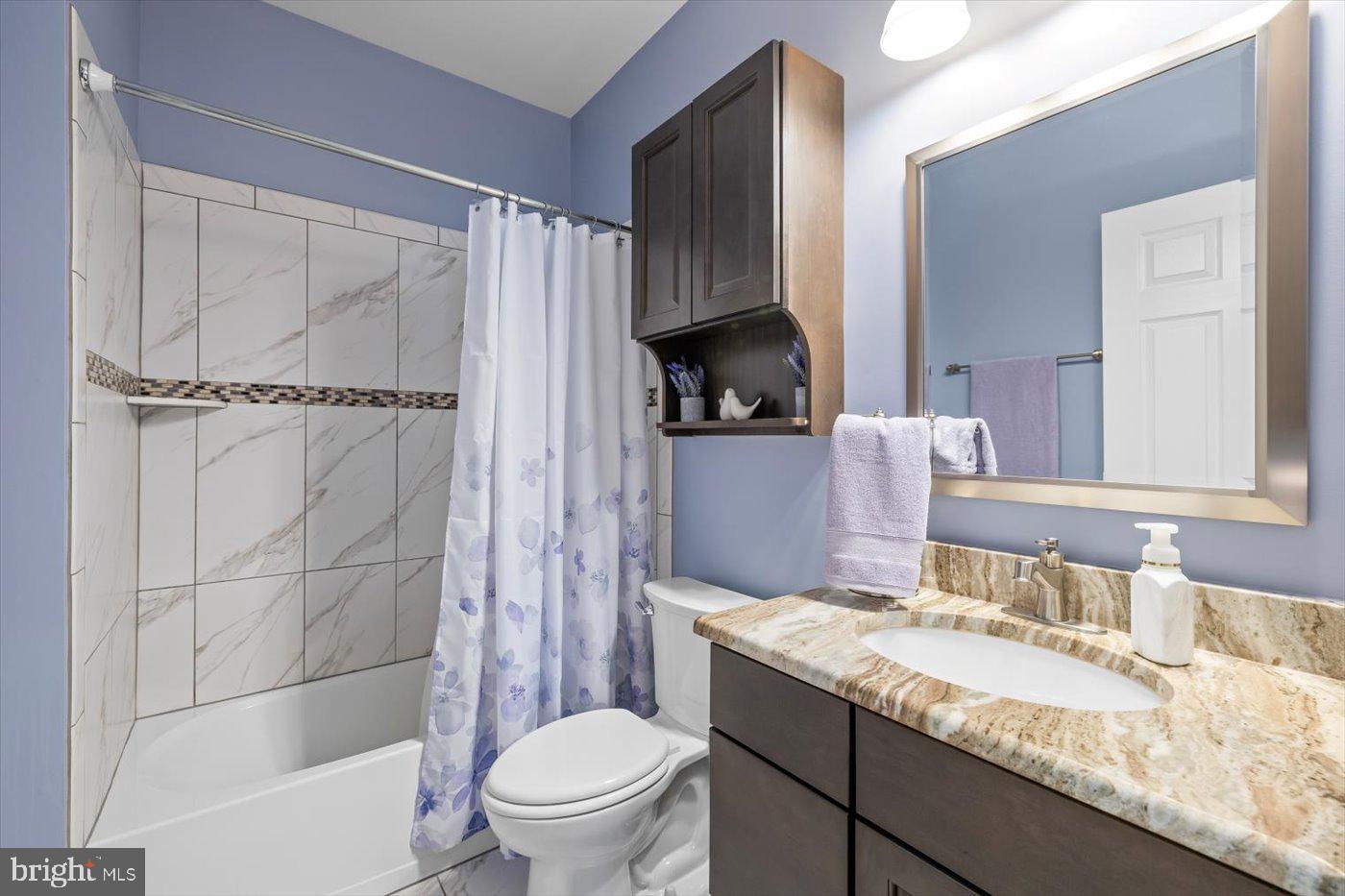 SALEM FIELDS - Residential