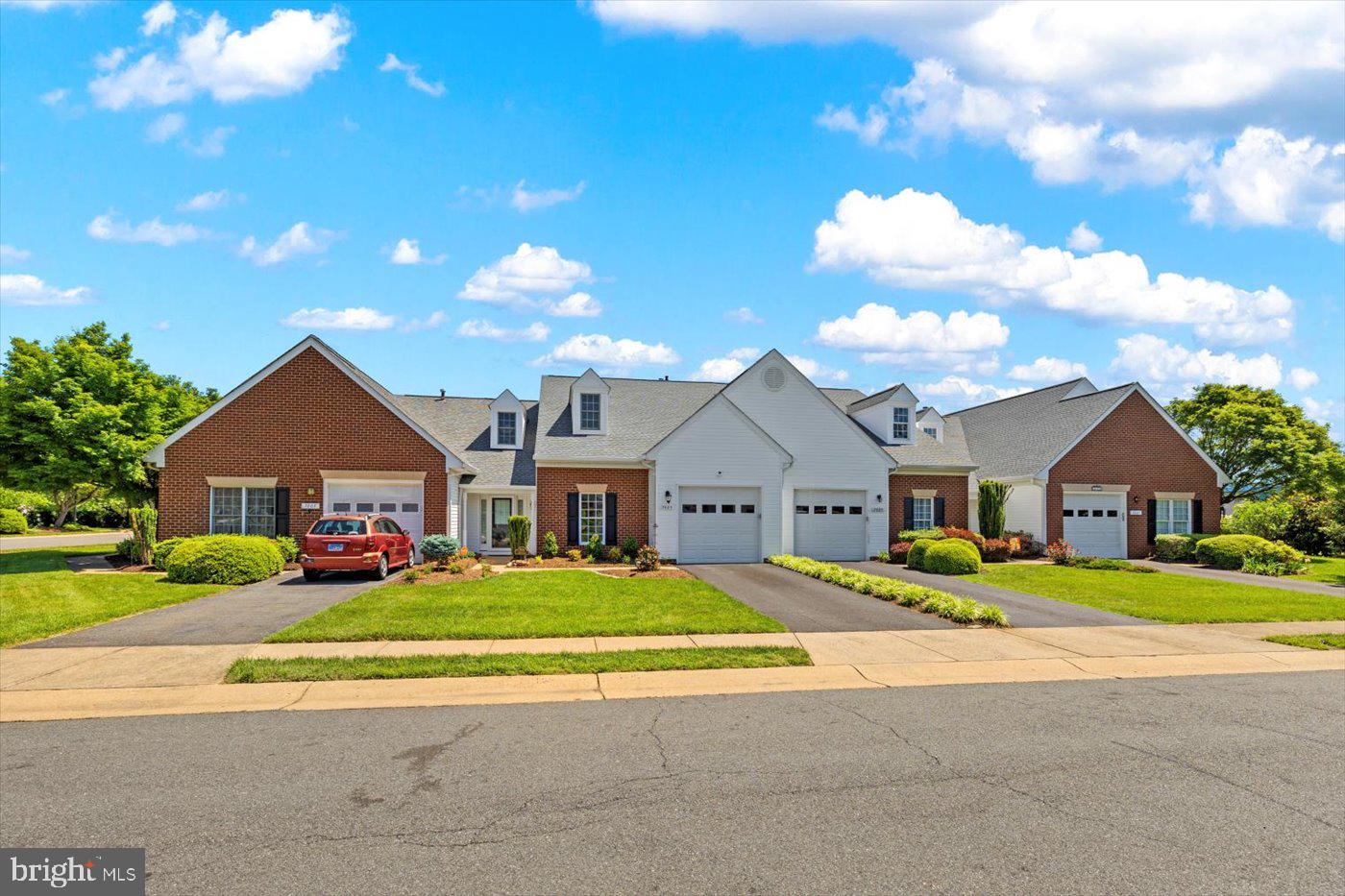 SALEM FIELDS - Residential