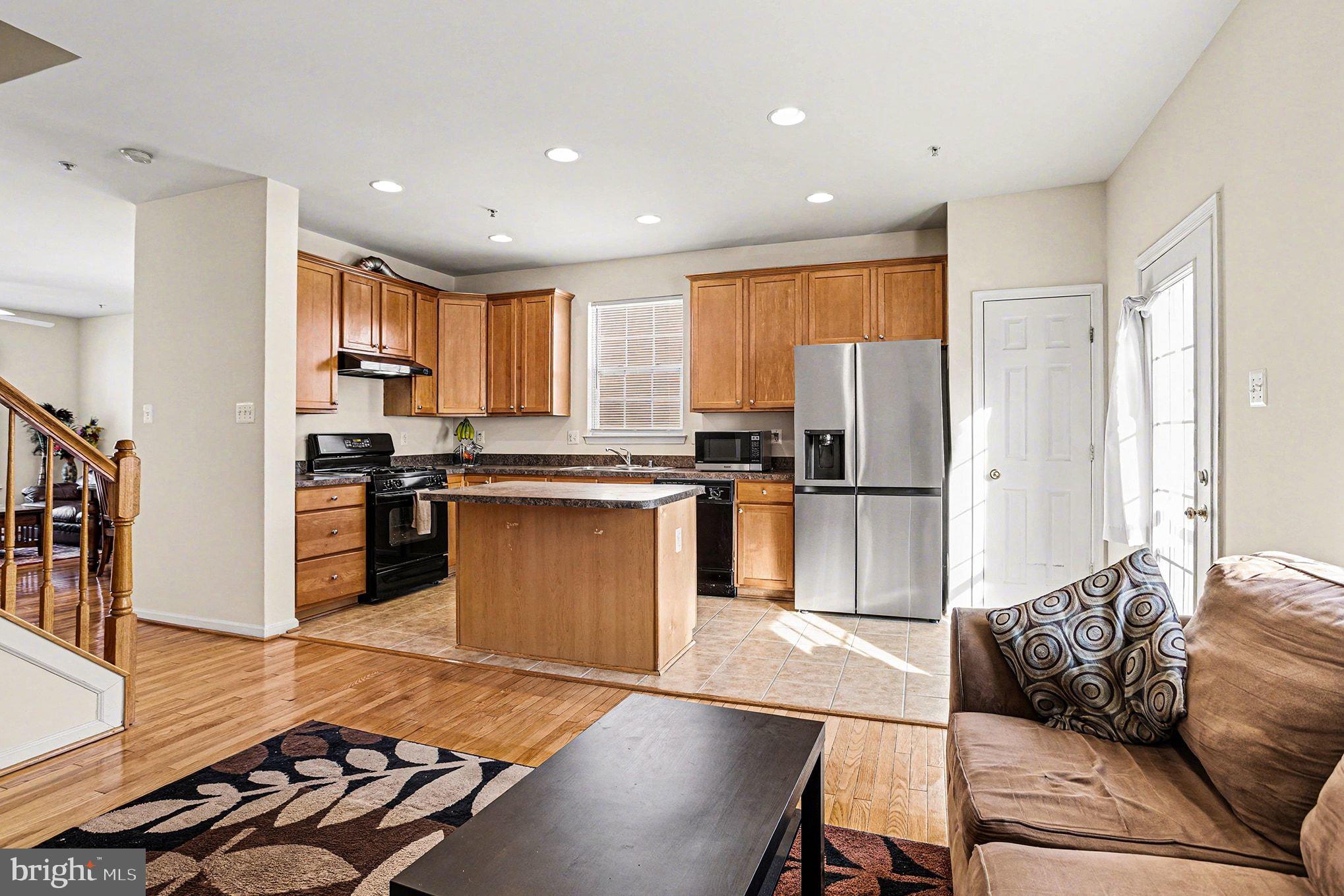 MIRAMAR LANDING - Residential