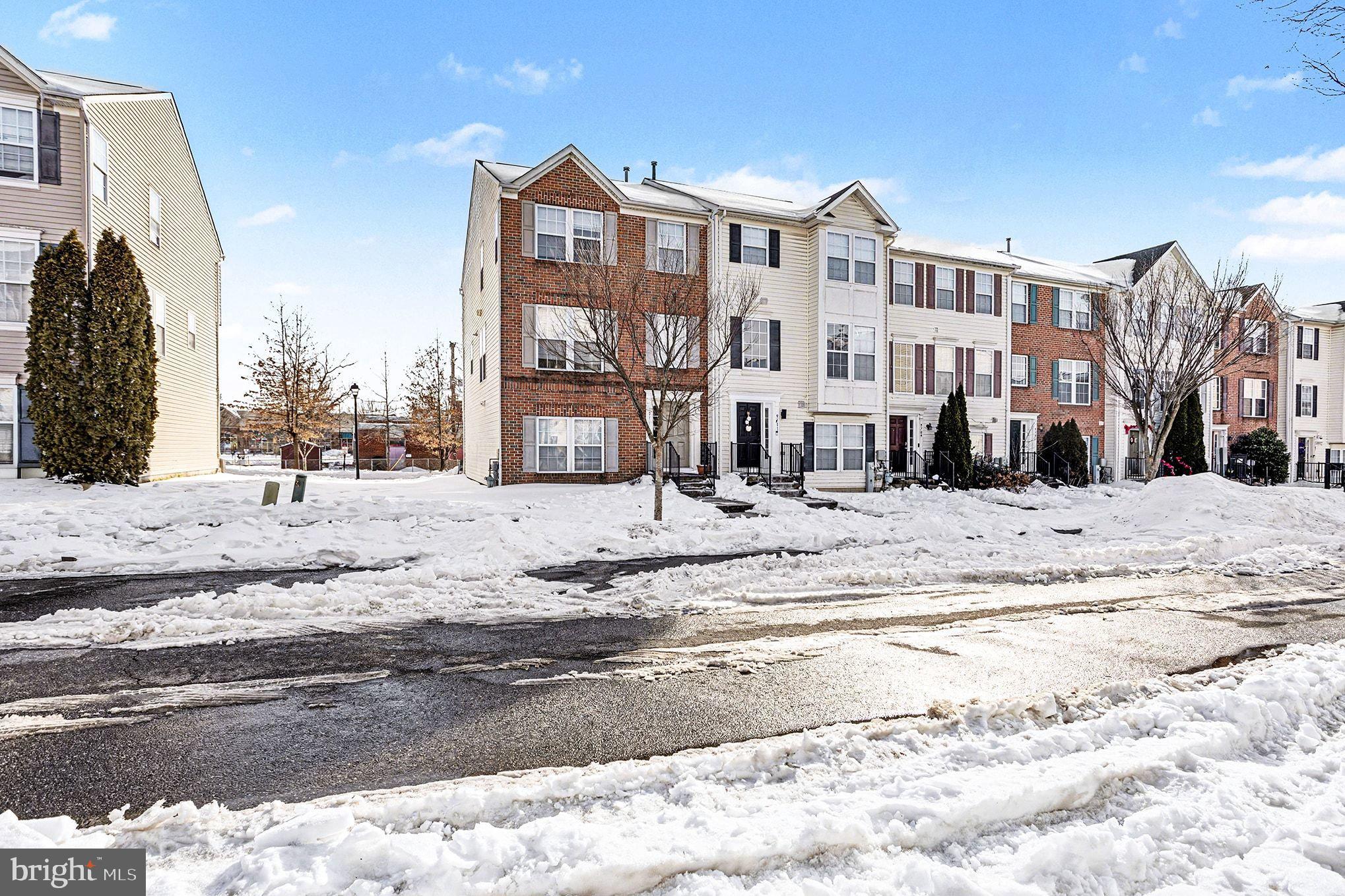 MIRAMAR LANDING - Residential