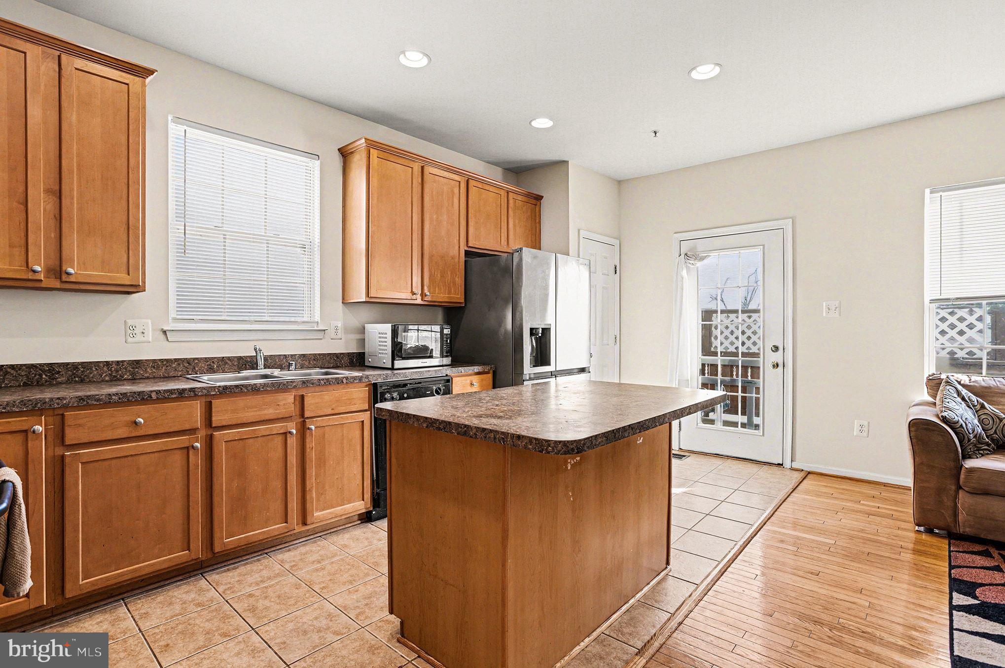 MIRAMAR LANDING - Residential