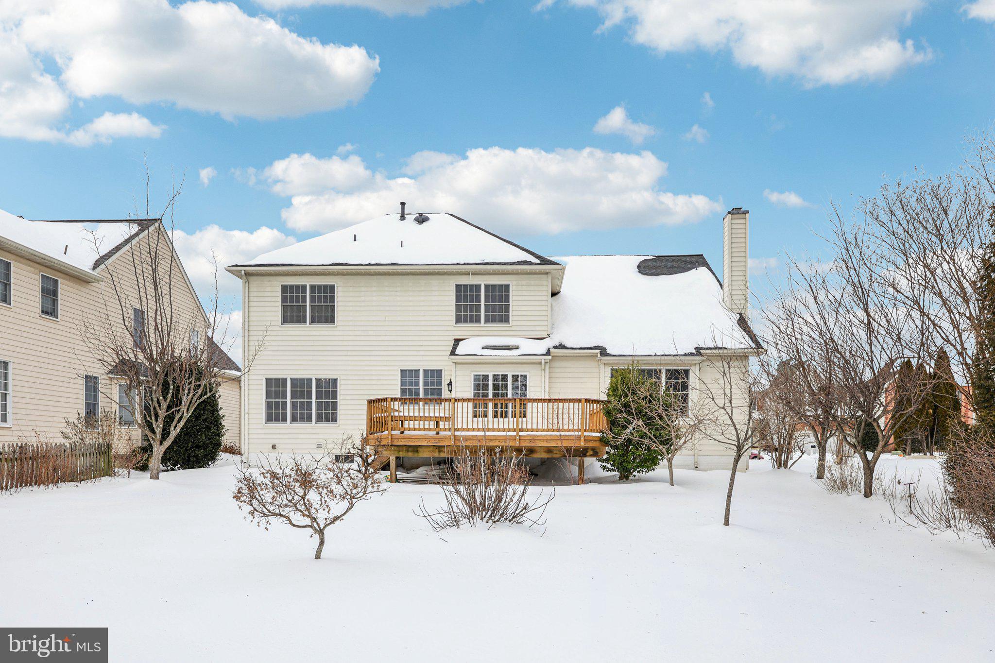 SOUTH RIDING - Residential