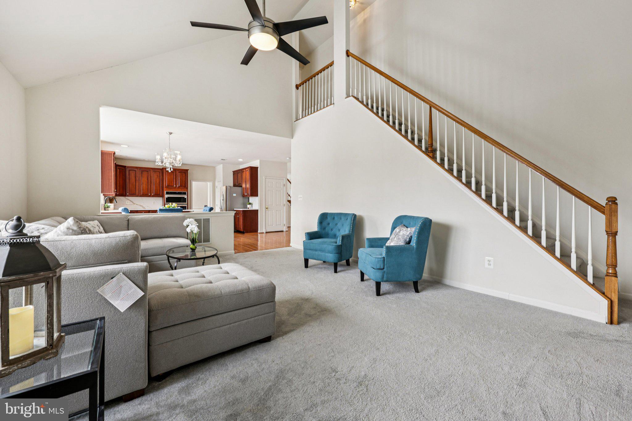 SOUTH RIDING - Residential