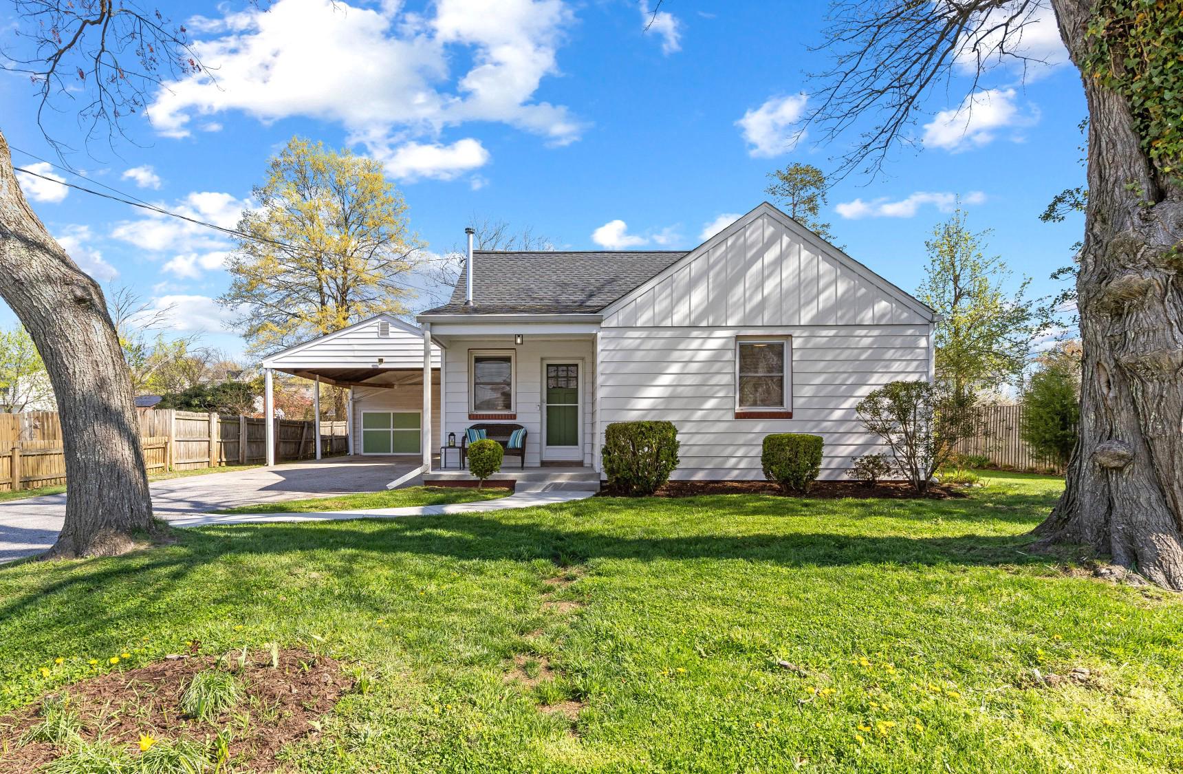 CEDARHURST - Residential