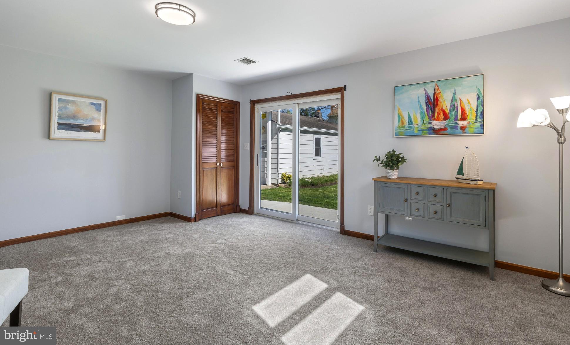 CEDARHURST - Residential