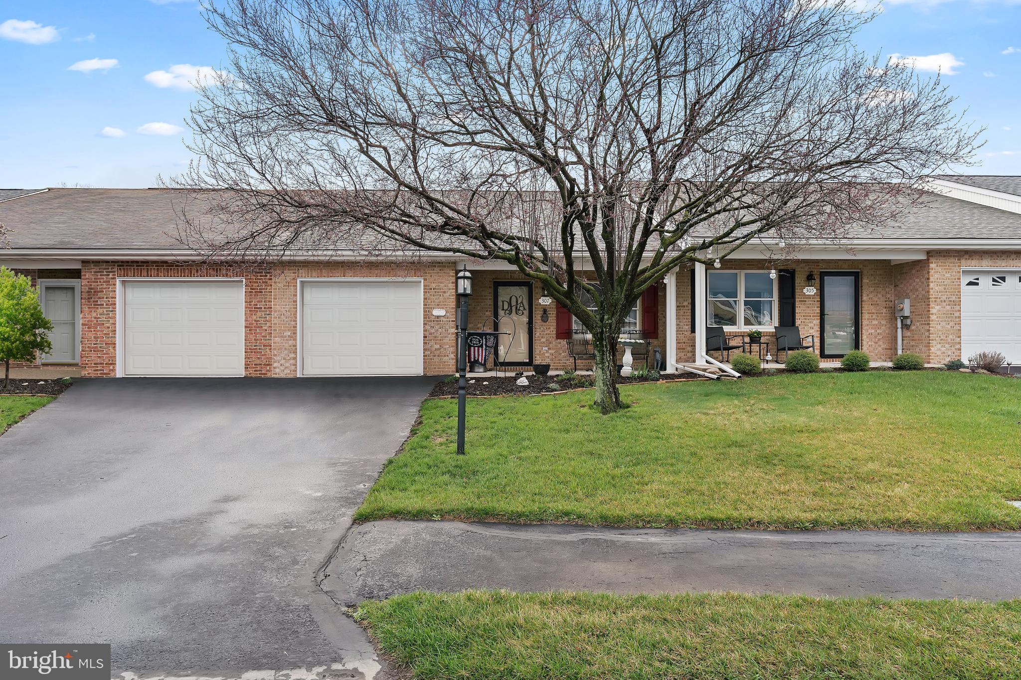 SOUTH POINTE - Residential