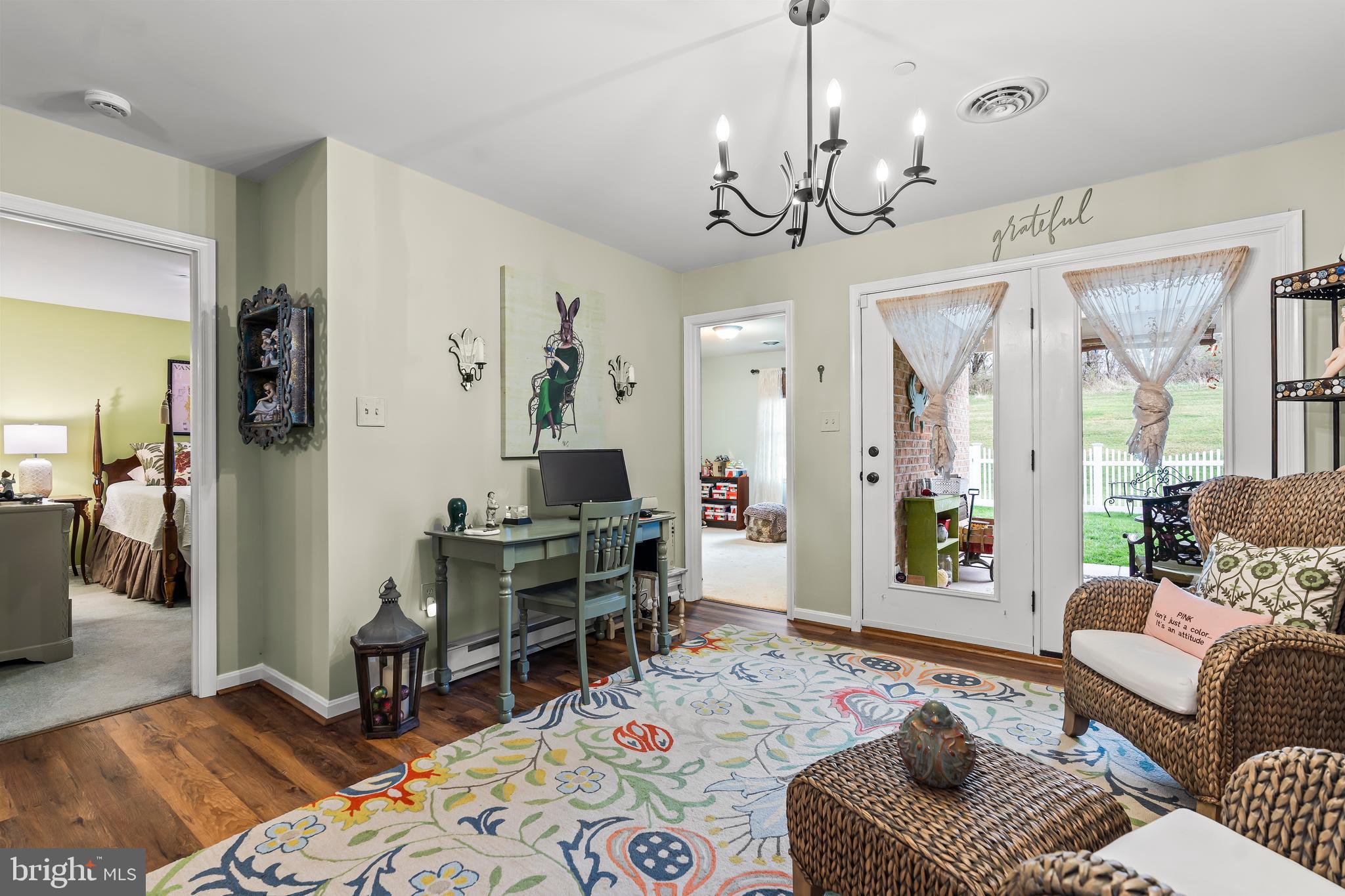 SOUTH POINTE - Residential