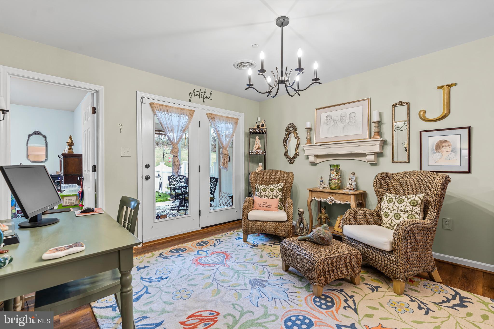 SOUTH POINTE - Residential