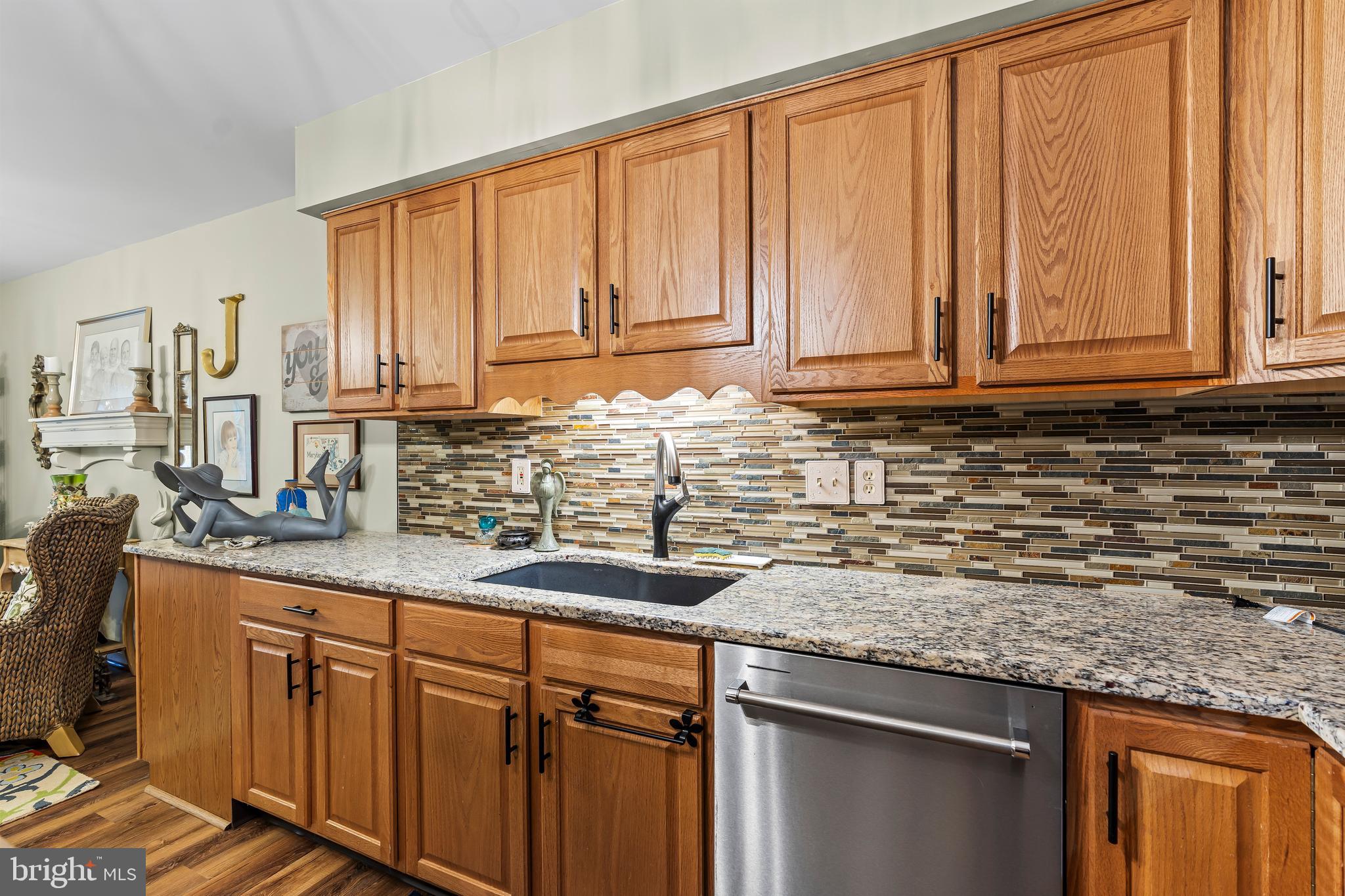 SOUTH POINTE - Residential