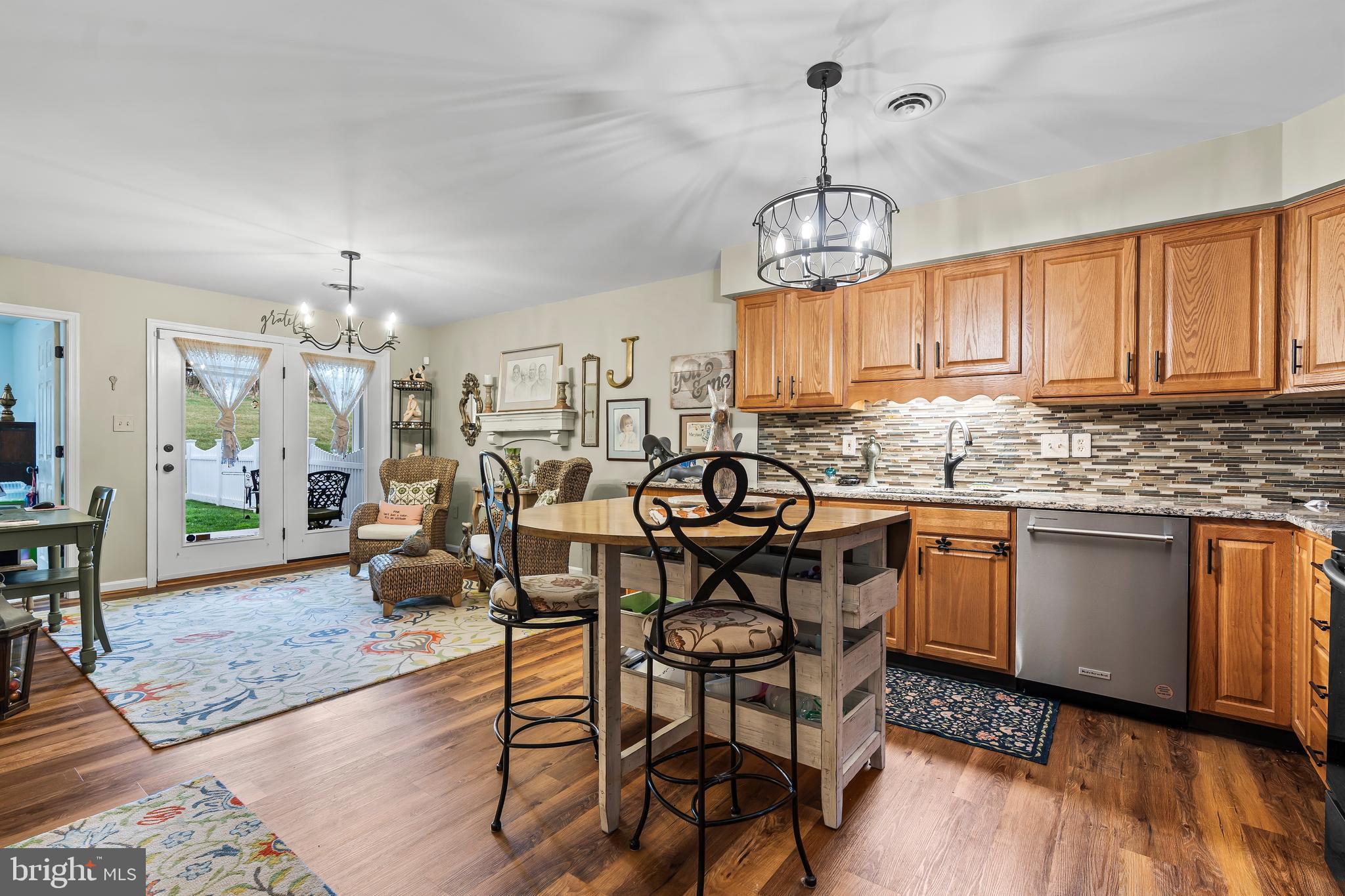 SOUTH POINTE - Residential