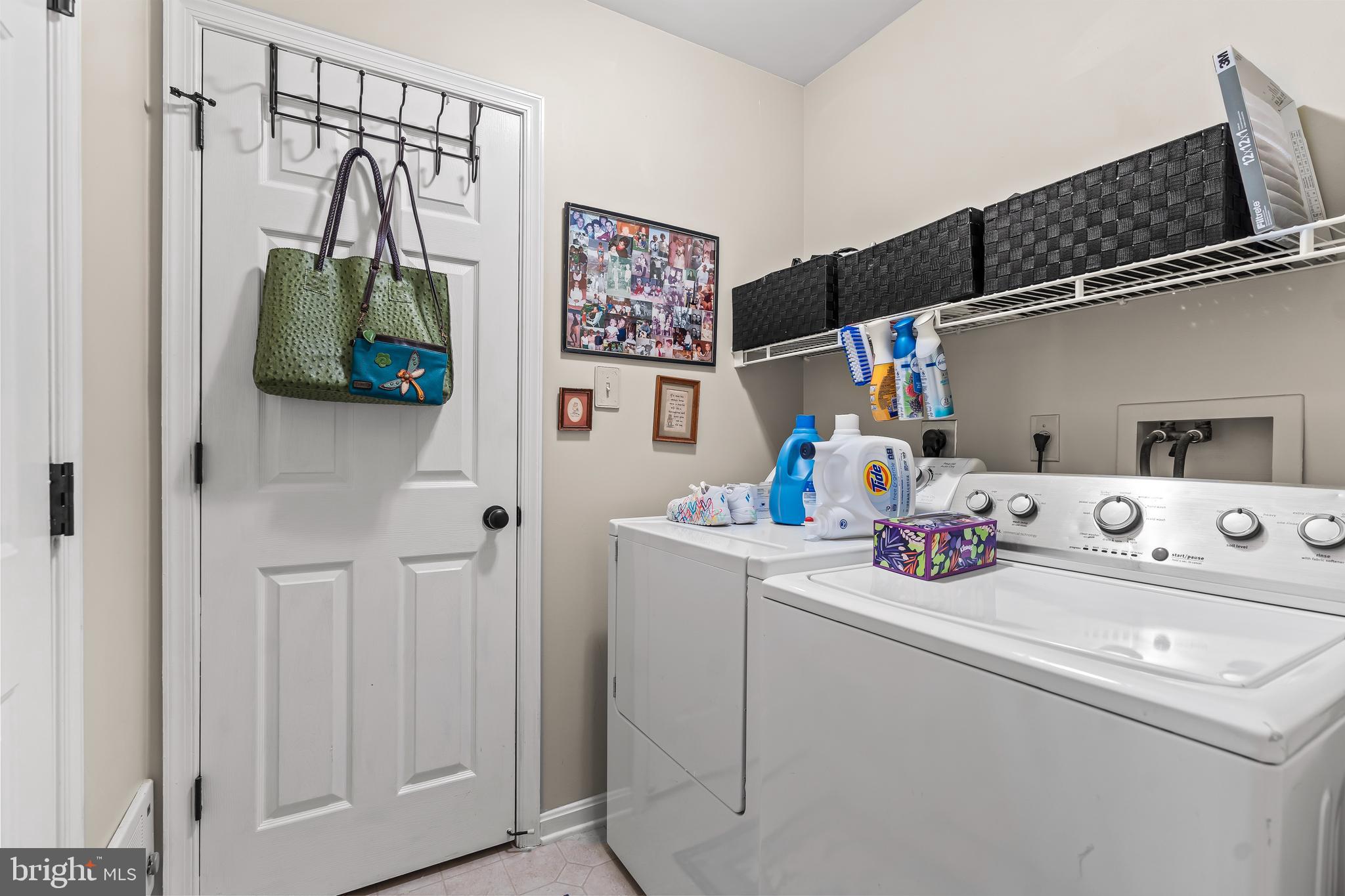 SOUTH POINTE - Residential