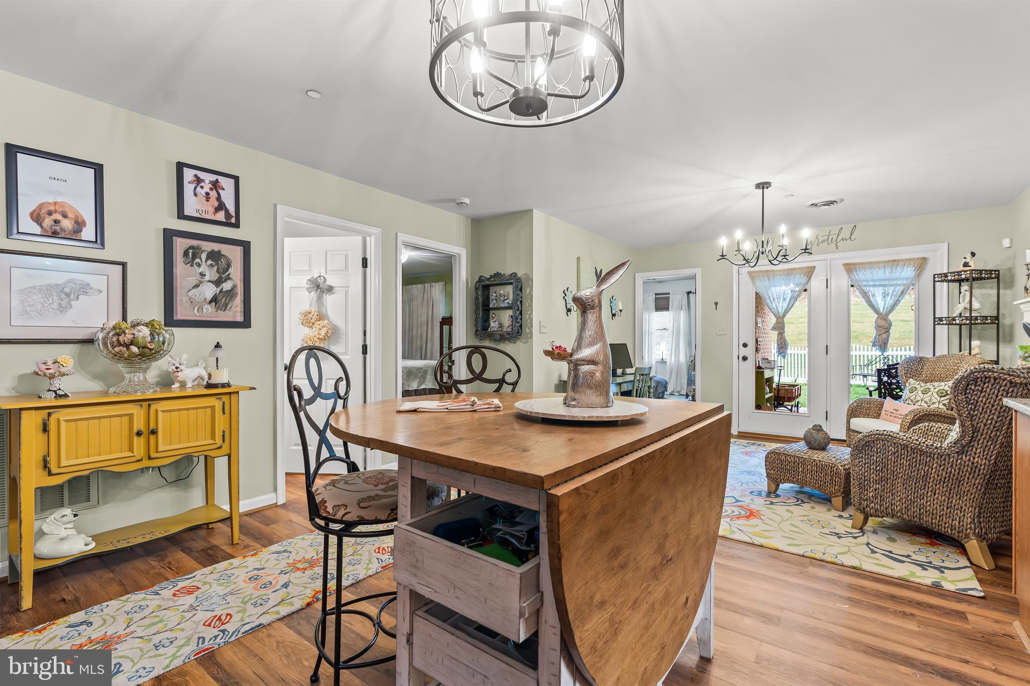 SOUTH POINTE - Residential